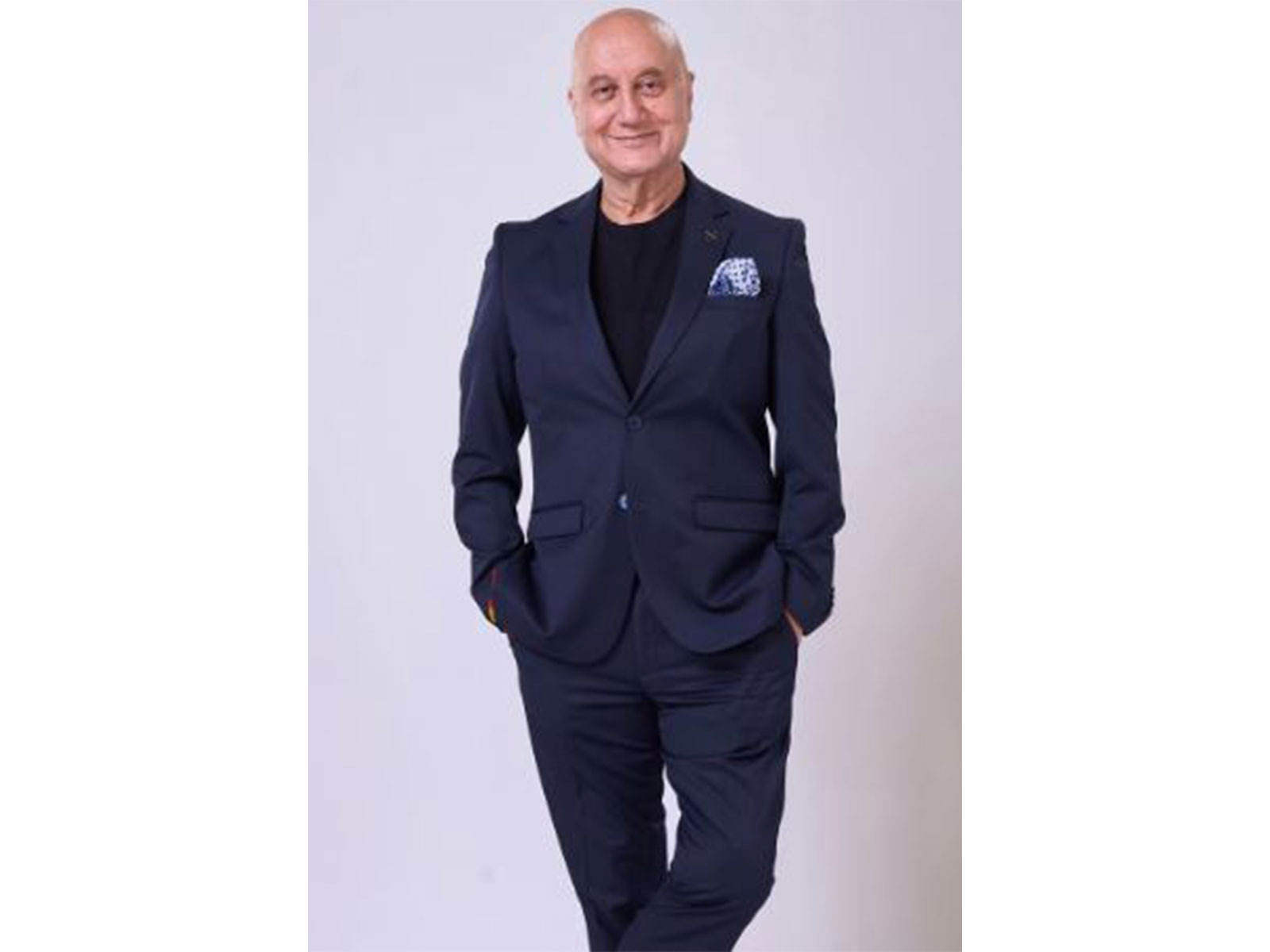 “Hair today gone tomorrow”: Anupam Kher shaves off his moustache for new role