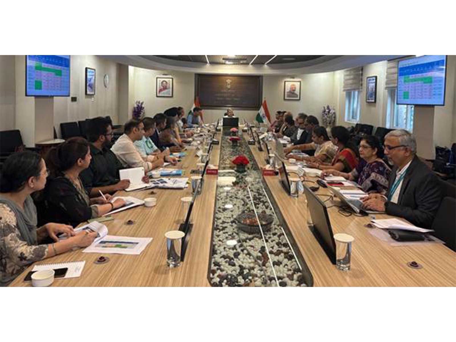 DFS Secretary Sanjay Lohiya chairs review meeting of Public Sector General Insurance Companies (Photo/PIB)
