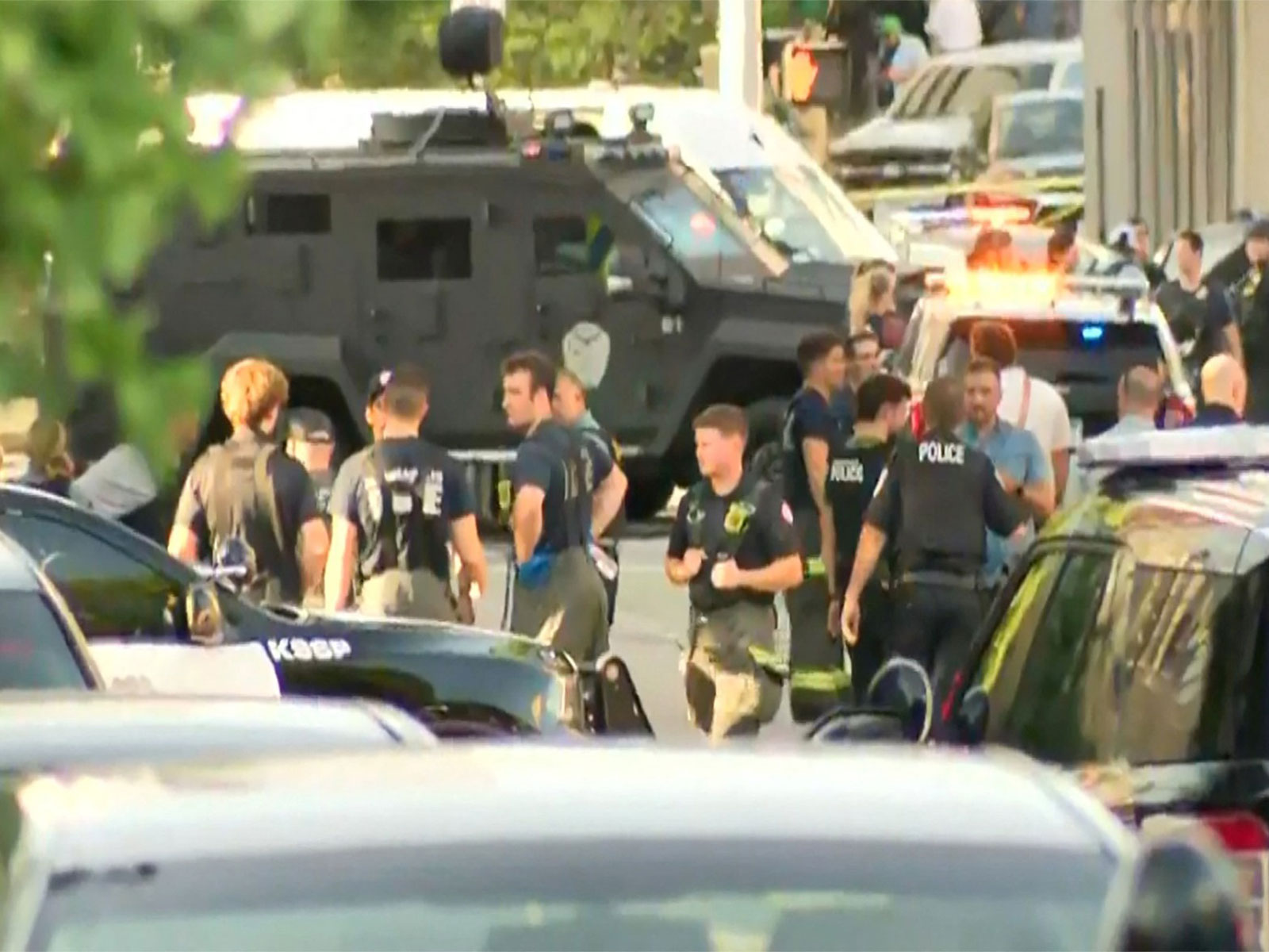 Law Enforcement at the scene of the shooting (Photo/Reuters) Law Enforcement at the scene of the shooting (Photo/Reuters)