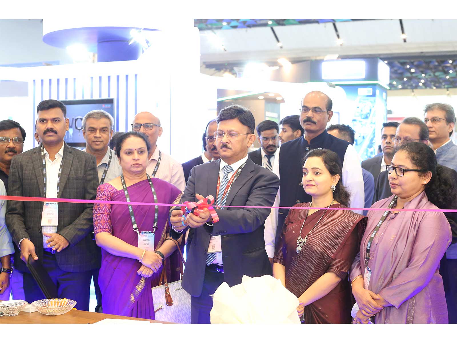 Shri Gaurav Gupta, ACS (Energy) along with Smt. Divya Prabhu GRJ, MD, KREDL inaugurates the Karnataka Pavilion at Bharat Electricity Summit 2026 Shri Gaurav Gupta, ACS (Energy) along with Smt. Divya Prabhu GRJ, MD, KREDL inaugurates the Karnataka Pavilion at Bharat Electricity Summit 2026