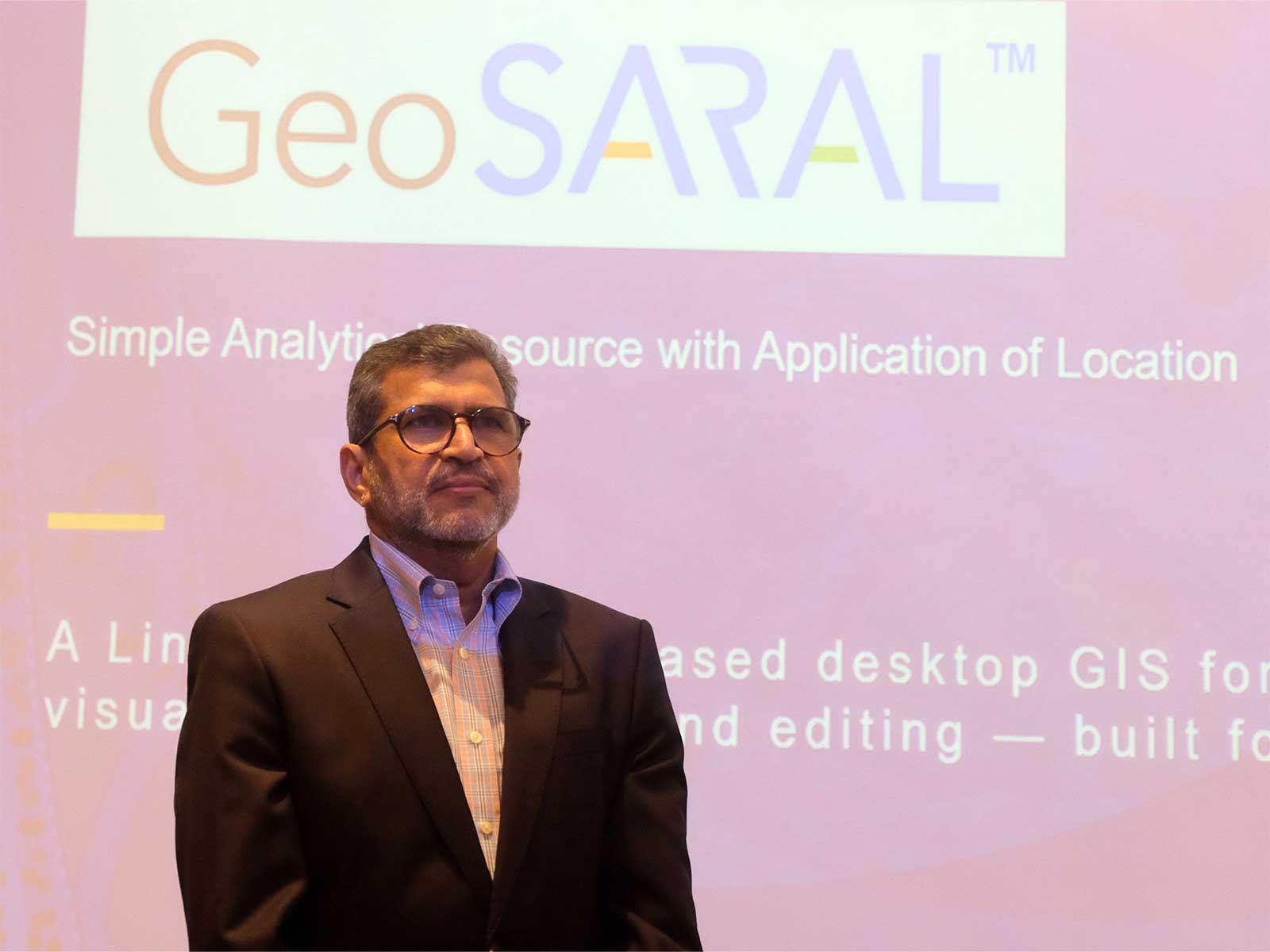 Agendra Kumar, MD, Esri India Launches GeoSARAL, an Indigenous GIS Software Agendra Kumar, MD, Esri India Launches GeoSARAL, an Indigenous GIS Software