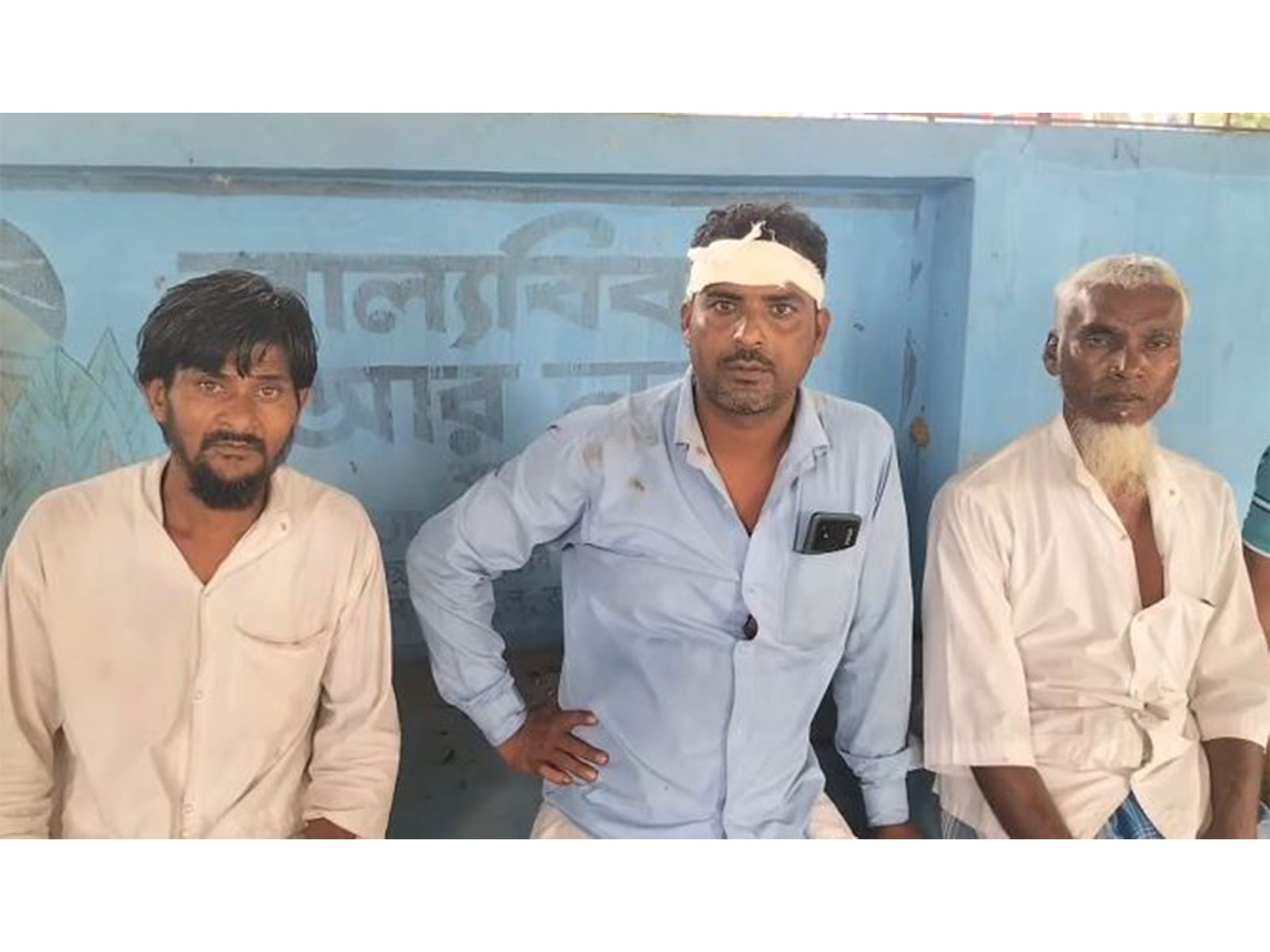 Around 30 workers injured in violent clashes between Bharatiya Janata Party (BJP) and the ISF-CPI(M) (Photo/ANI) Around 30 workers injured in violent clashes between Bharatiya Janata Party (BJP) and the ISF-CPI(M) (Photo/ANI)