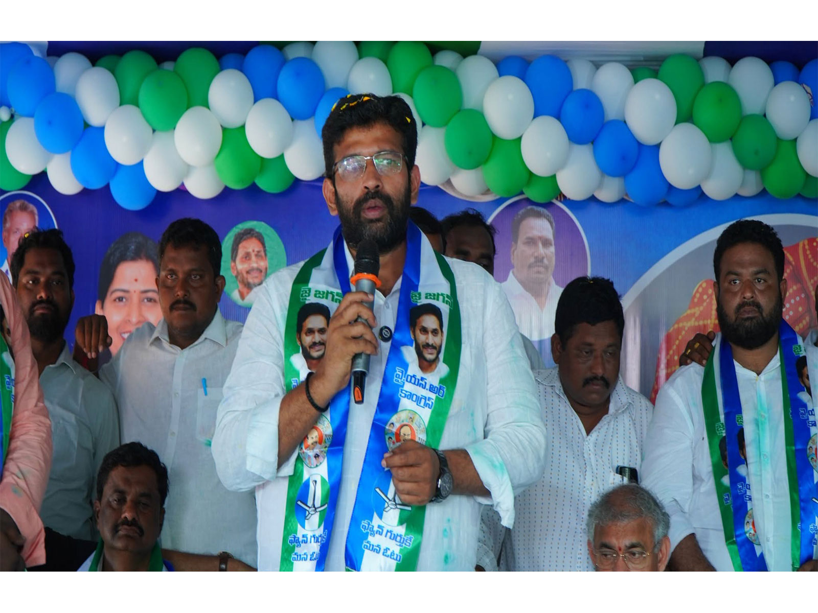 YSRCP Youth Wing President Jakkampudi Raja (Photo/facebook.com/jakkampudiraja.official) YSRCP Youth Wing President Jakkampudi Raja (Photo/facebook.com/jakkampudiraja.official)