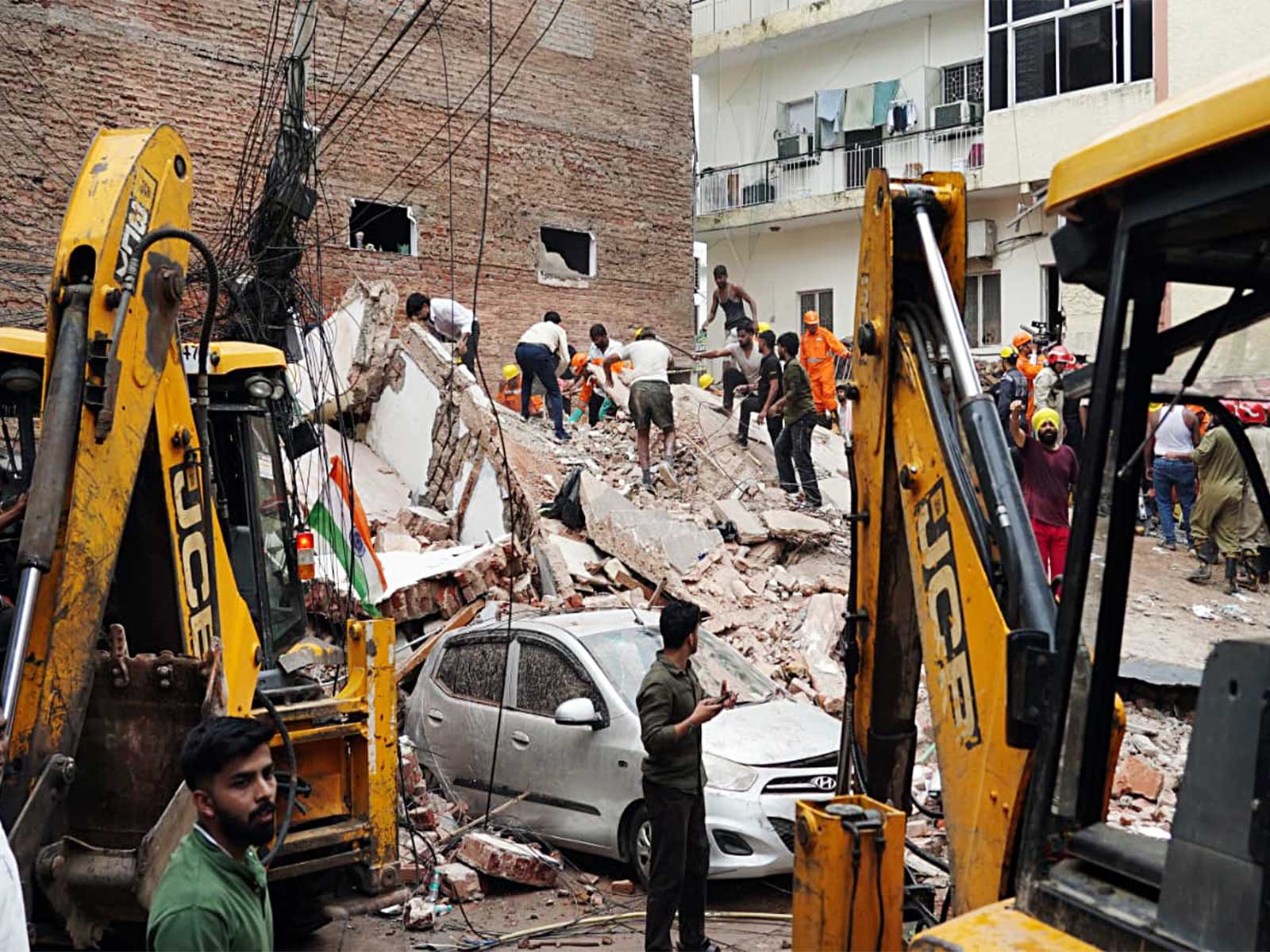 Visual from Satya Niketan building collapse site (Photo/ANI) Visual from Satya Niketan building collapse site (Photo/ANI)