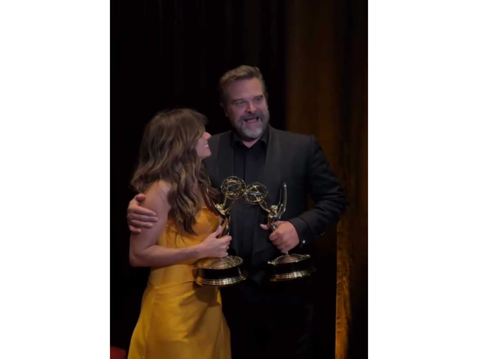 Linda Cardellini and David Harbour (Photo/Instagram/ @televisionacad) Linda Cardellini and David Harbour (Photo/Instagram/ @televisionacad)
