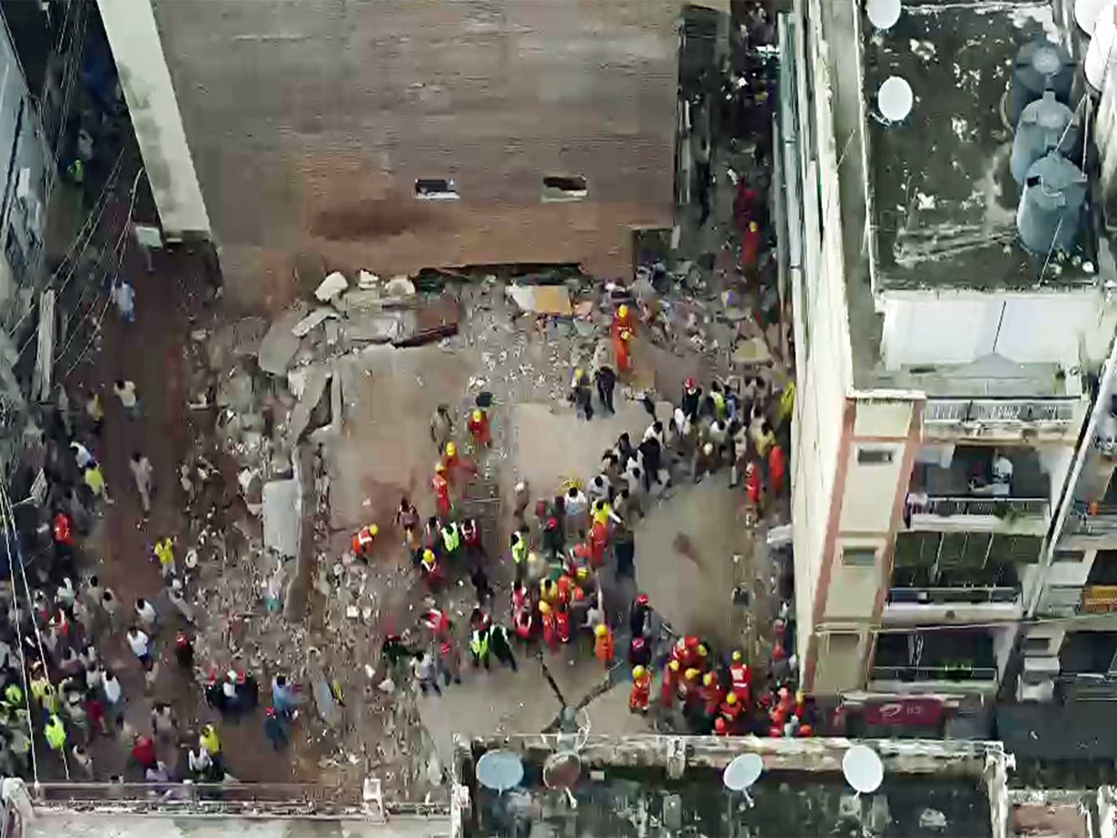 Building collapse site in Satya Niketan of Delhi's South-West district (Photo/ANI) Building collapse site in Satya Niketan of Delhi's South-West district (Photo/ANI)