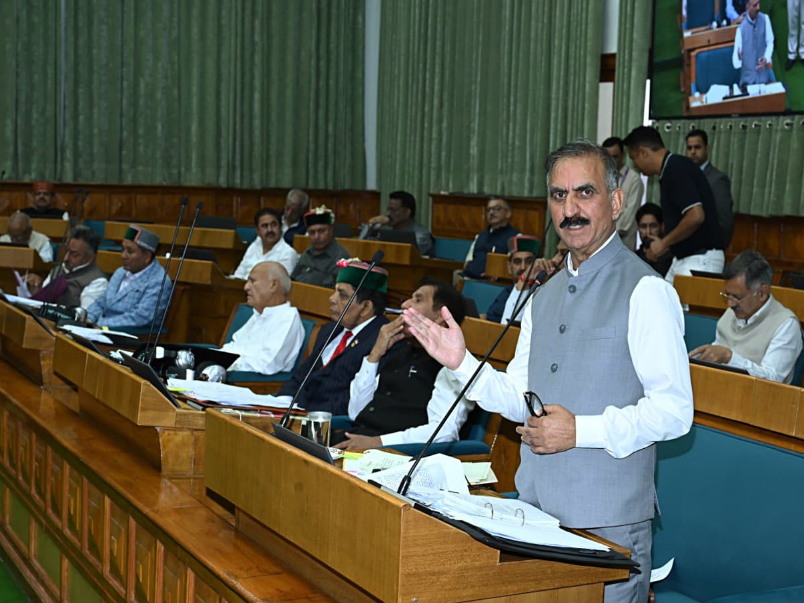 Himachal raises tariff for 24 guest house rooms to Rs 3,000, opens them for public booking