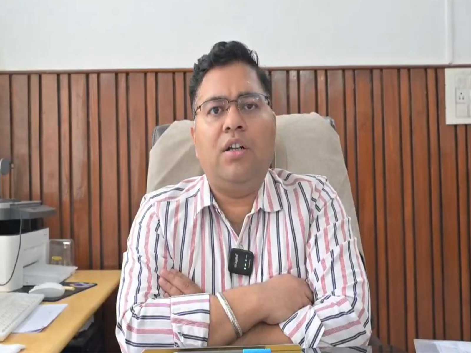 Rudraprayag District Magistrate Vishal Mishra (Photo X/Rudraprayag Police Uttarakhand) Rudraprayag District Magistrate Vishal Mishra (Photo X/Rudraprayag Police Uttarakhand)