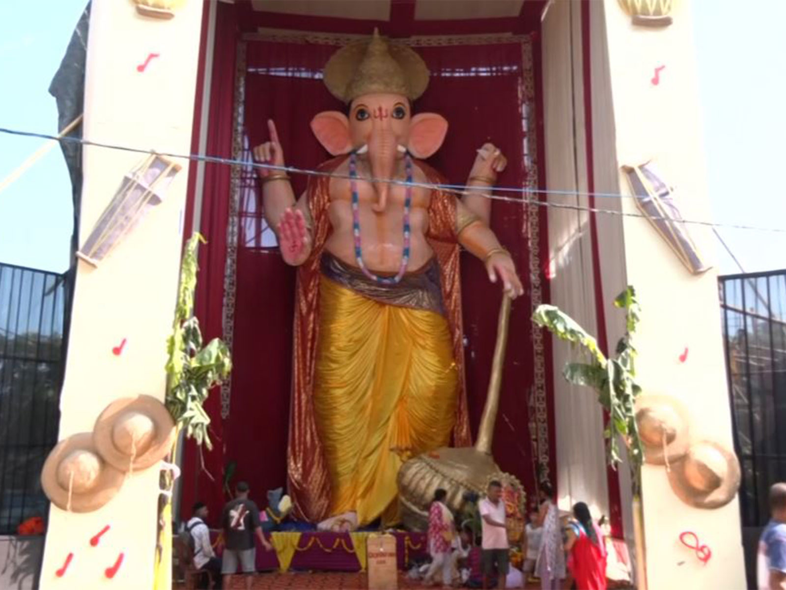 45 feet idol of Lord Ganesh in Fatasil Ambari (Photo/ANI)