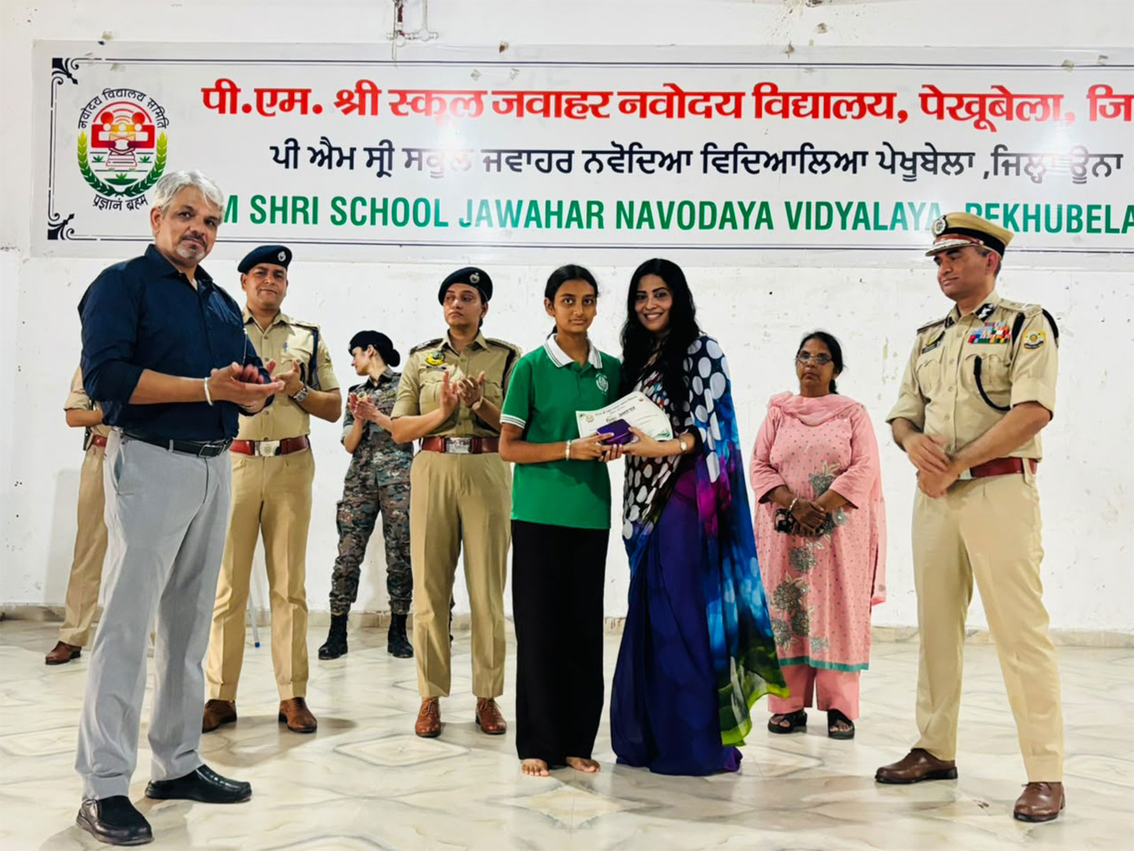Himachal Pradesh Police conducted an awareness programme at PM SHRI Jawahar Navodaya Vidyalaya (Photo:Himachal CMO)