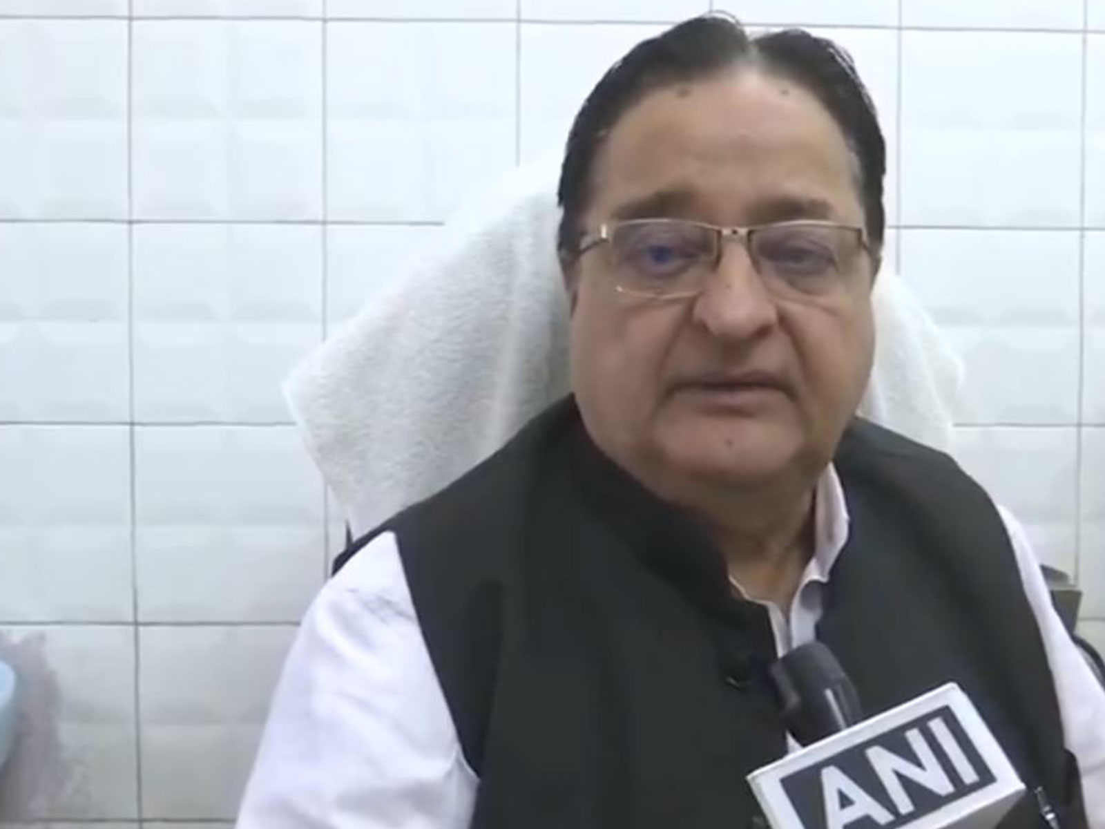 Samajwadi Party (SP) leader ST Hasan (Photo/ANI)