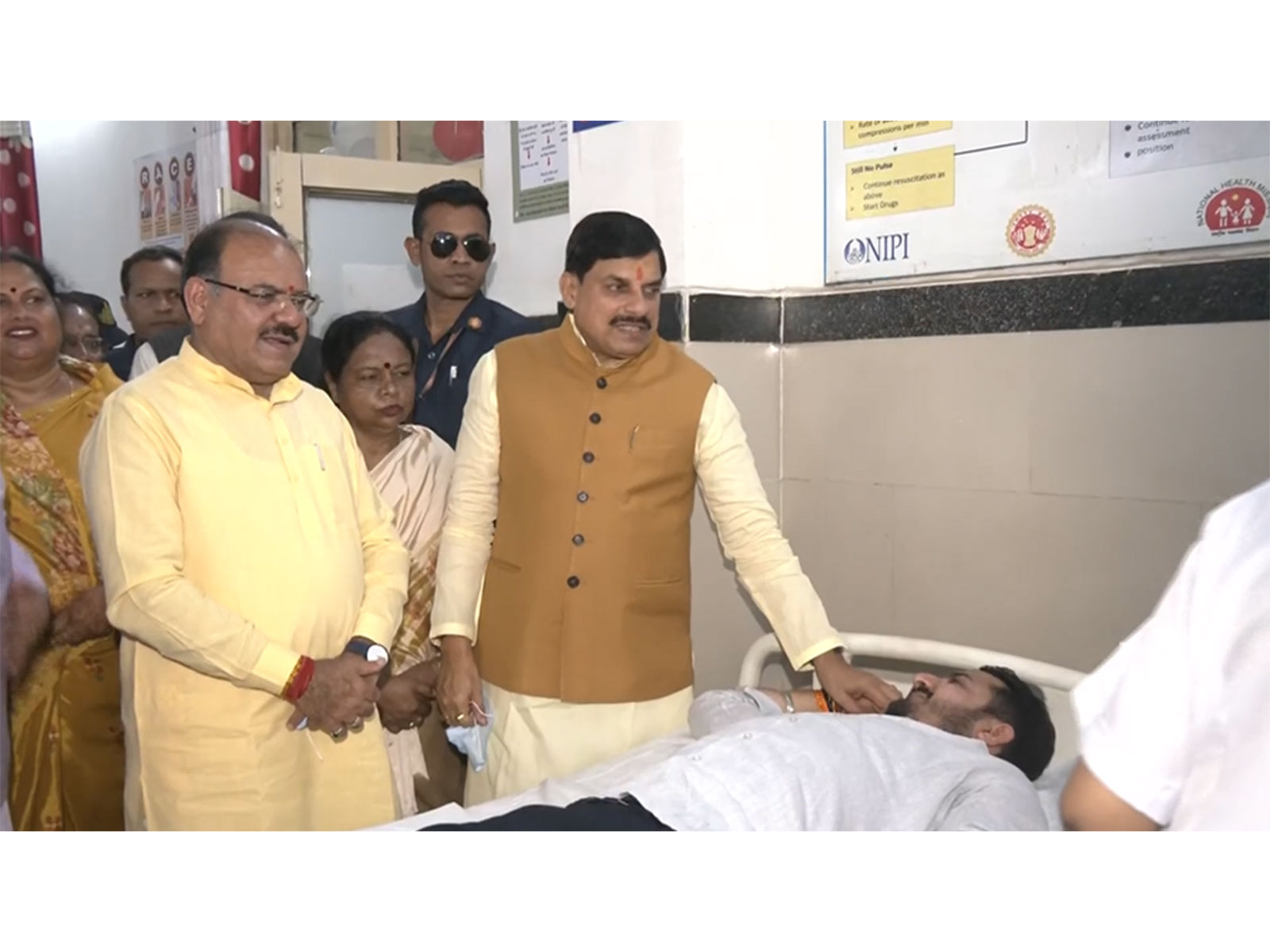 MP CM Mohan Yadav meets people donating blood at government Jaiprakash Hospital in Bhopal (Photo/ANI)
