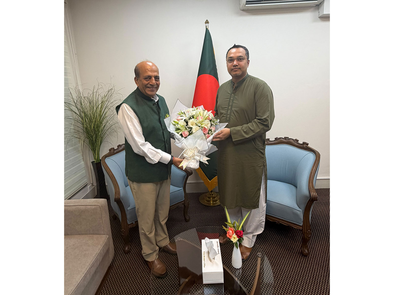 High Commissioner to Bangladesh Dinesh Trivedi meets Bangladesh Prime Minister Tarique Rahman’s Adviser Mahdi Amin (Photo/X/@ihcdhaka)