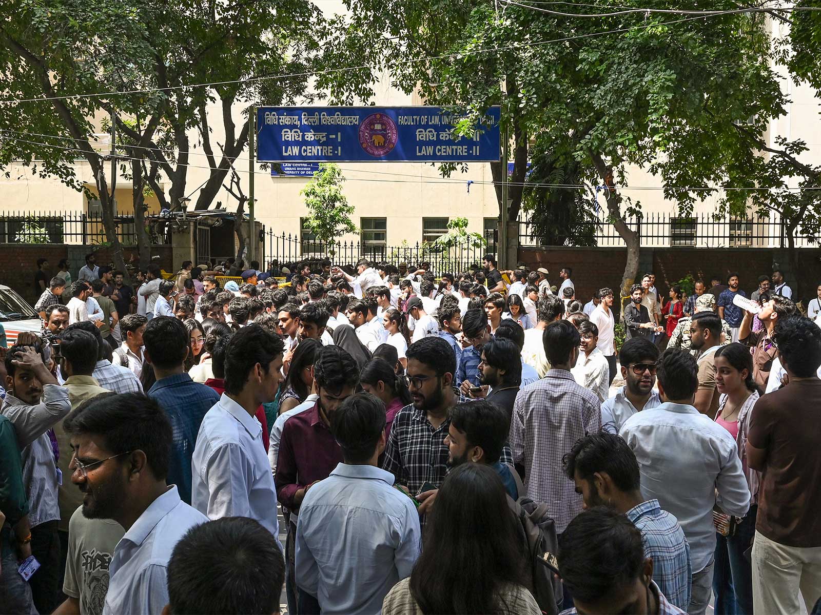 Students gather outside Delhi University during DUSU elections (File Photo/ANI) Students gather outside Delhi University during DUSU elections (File Photo/ANI)