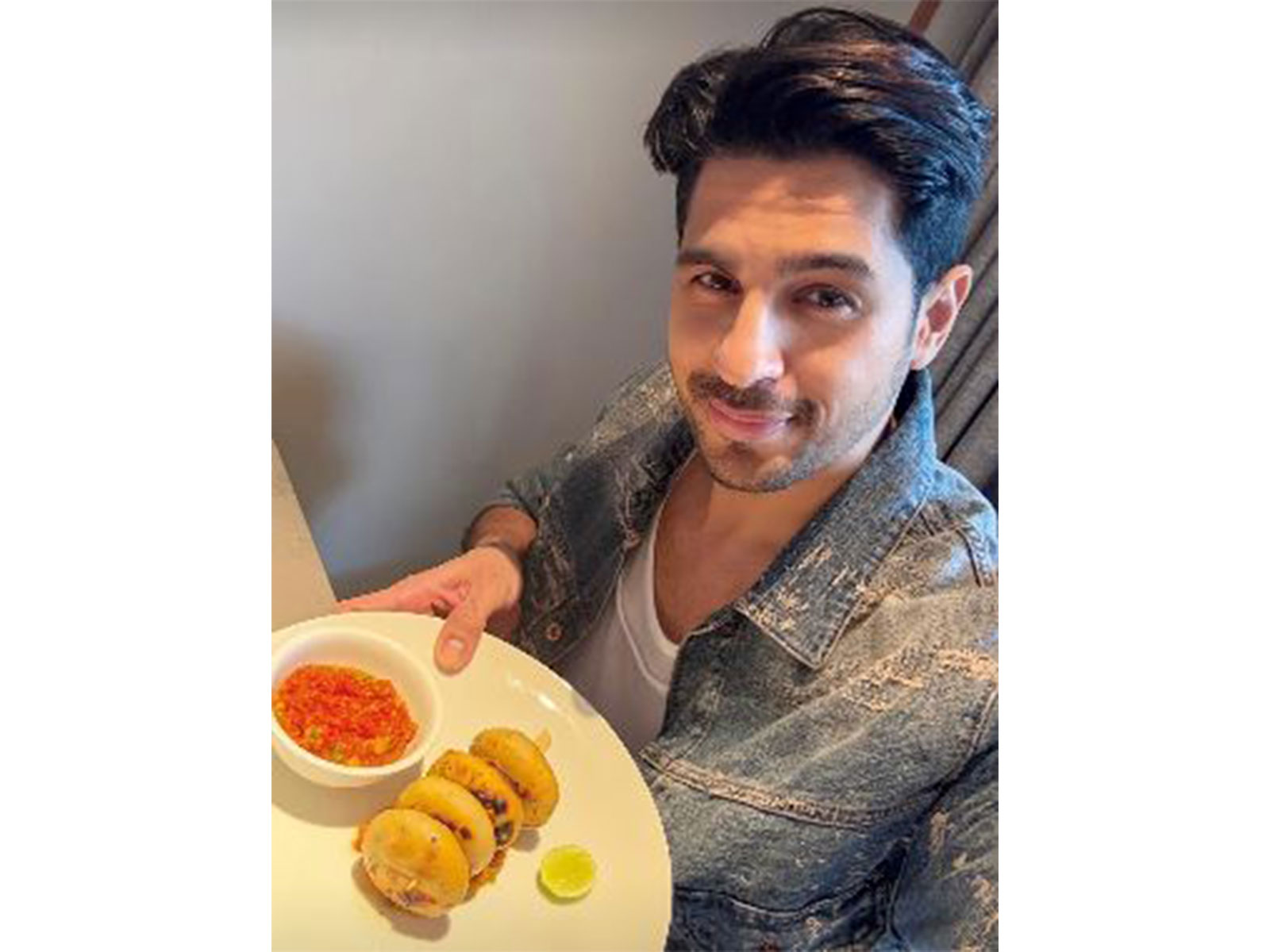 Sidharth Malhotra (Image source: Sidharth's Instagram)