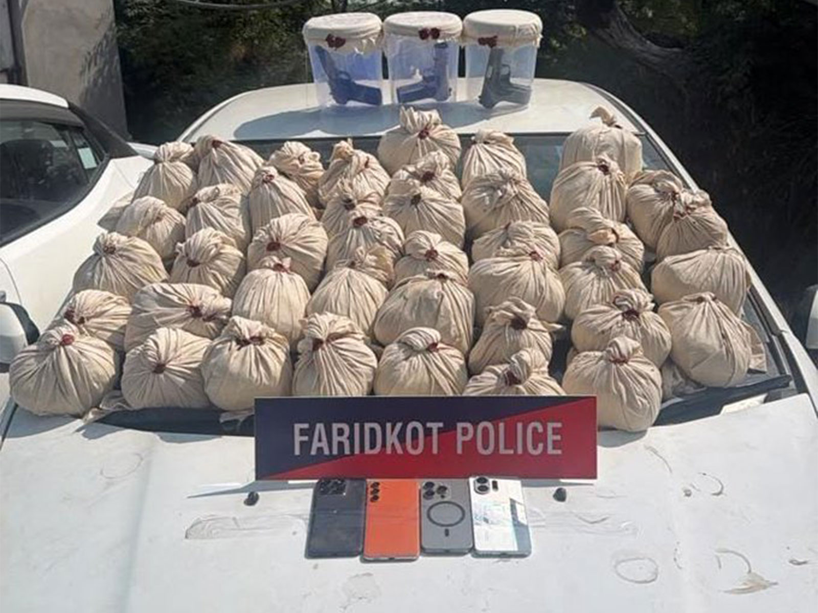 47.3 kg heroin seized in Faridkot (Photo/@DGPPunjabPolice)
