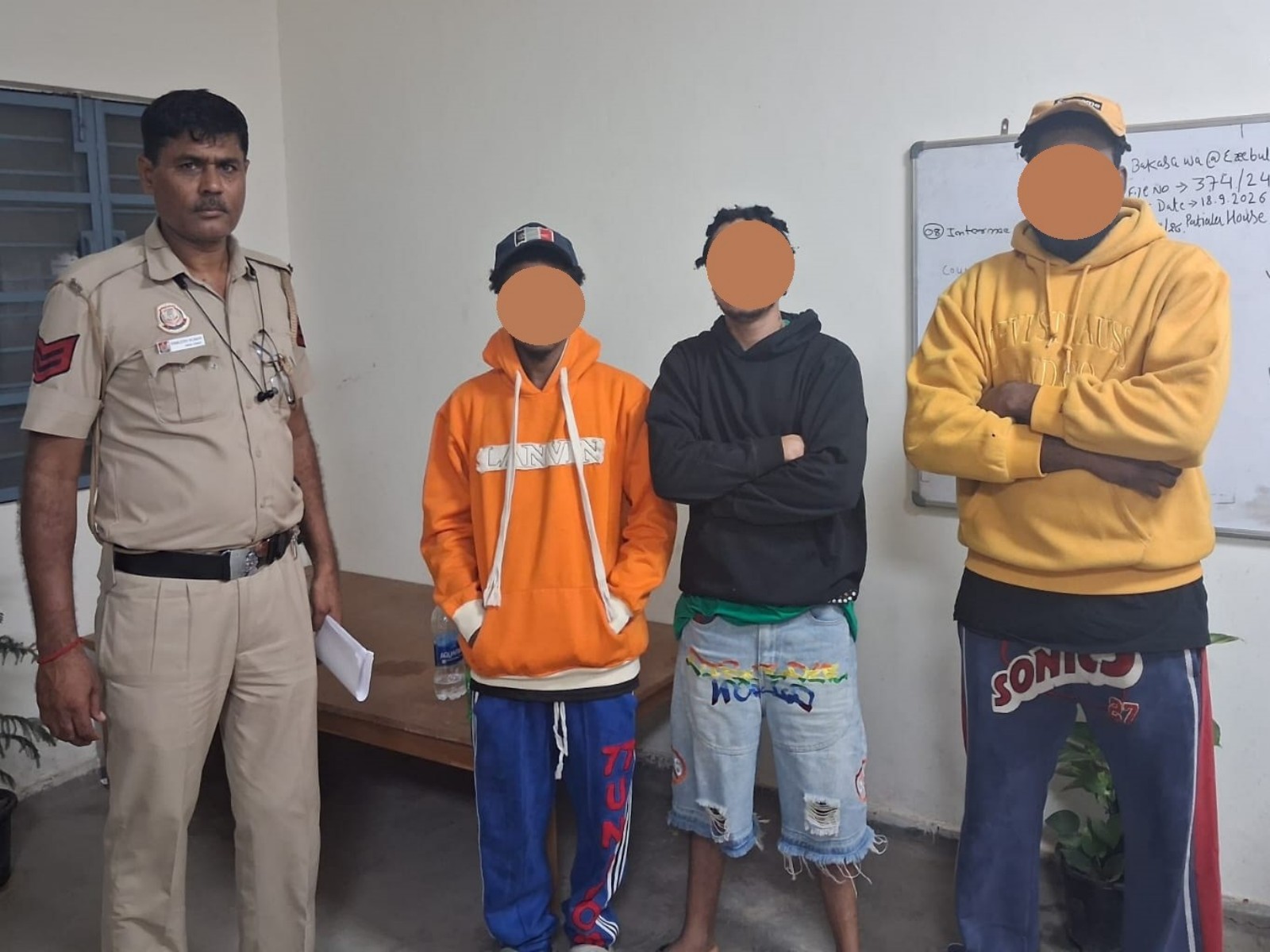 Delhi Police detain foreign nationals for overstaying (Photo/Police) Delhi Police detain foreign nationals for overstaying (Photo/Police)