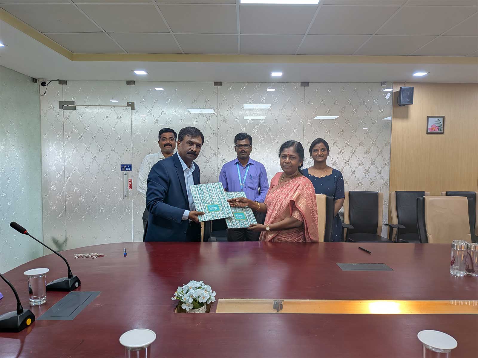 Bisleri International and Dr. M.G.R. Fisheries College partner to promote plastic recycling and circular economy