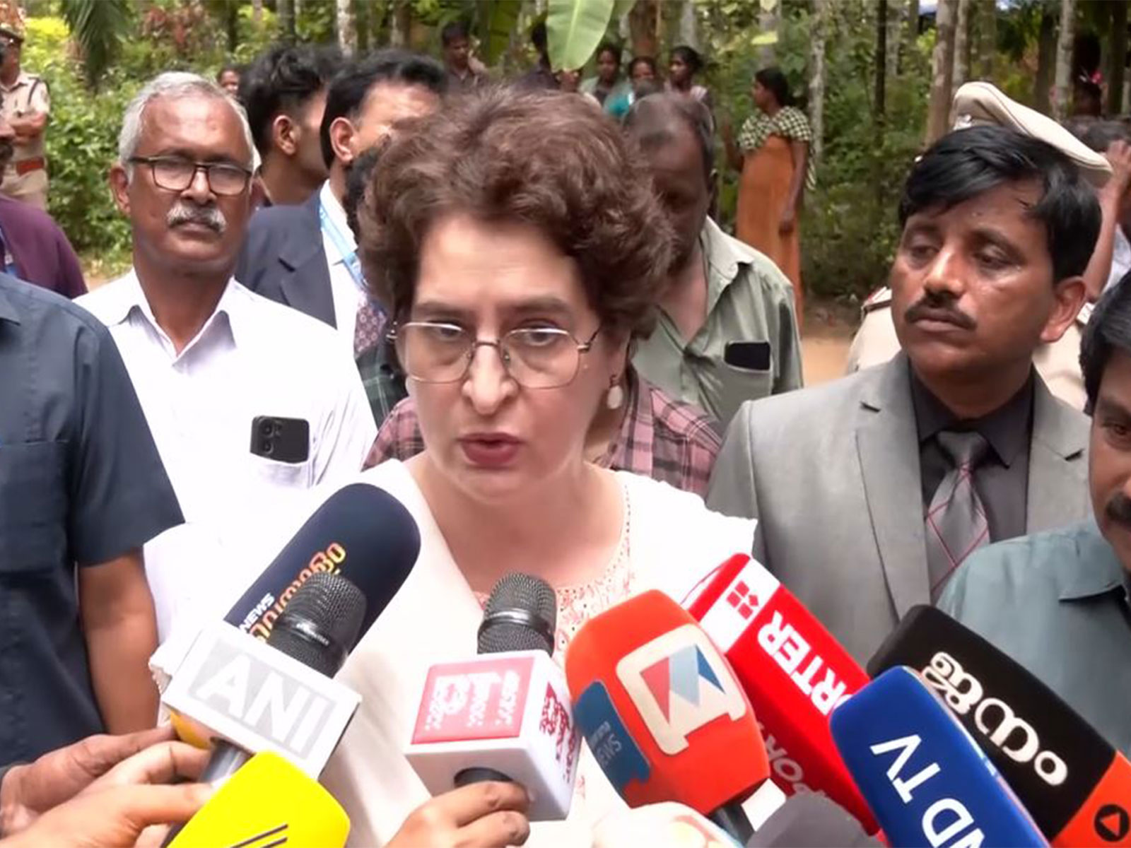 Congress MP Priyanka Gandhi Vadra (Photo/ANI) Congress MP Priyanka Gandhi Vadra (Photo/ANI)