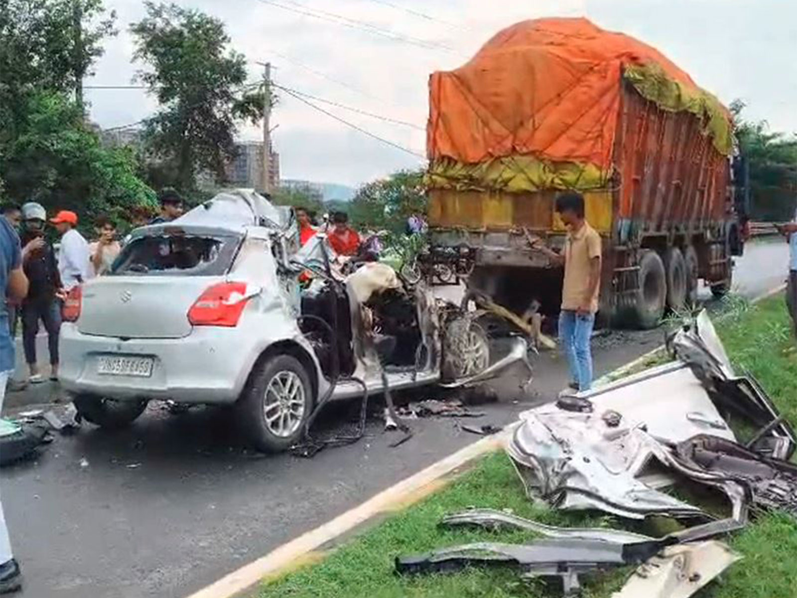 Car-truck collision in Jamshedpur (Photo/ANI)