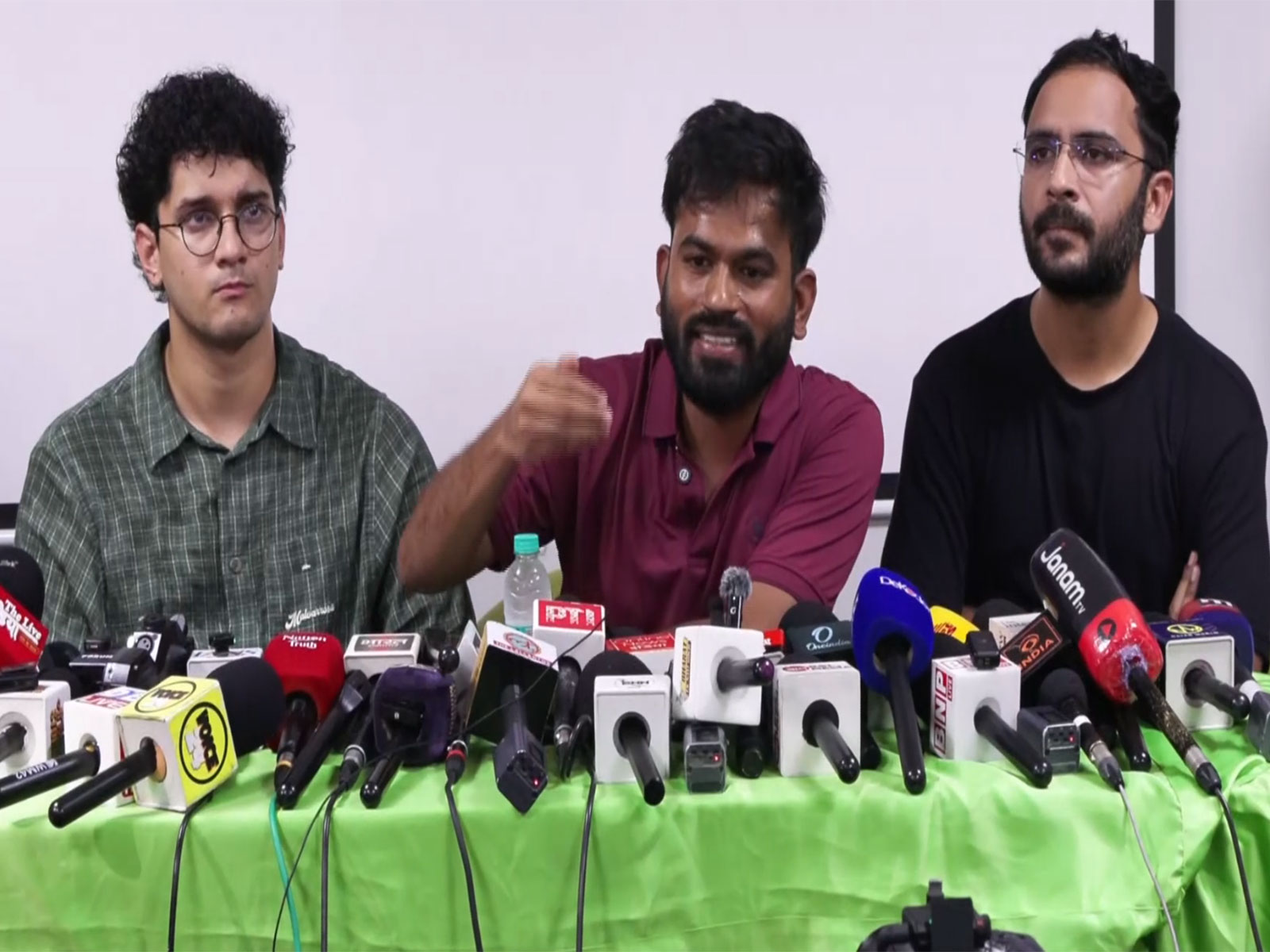 Cockroach Janta Party (CJP) founder Abhijeet Dipke with spokespersons Saurav Das and Ashutosh Ranka (Photo/ANI) Cockroach Janta Party (CJP) founder Abhijeet Dipke with spokespersons Saurav Das and Ashutosh Ranka (Photo/ANI)