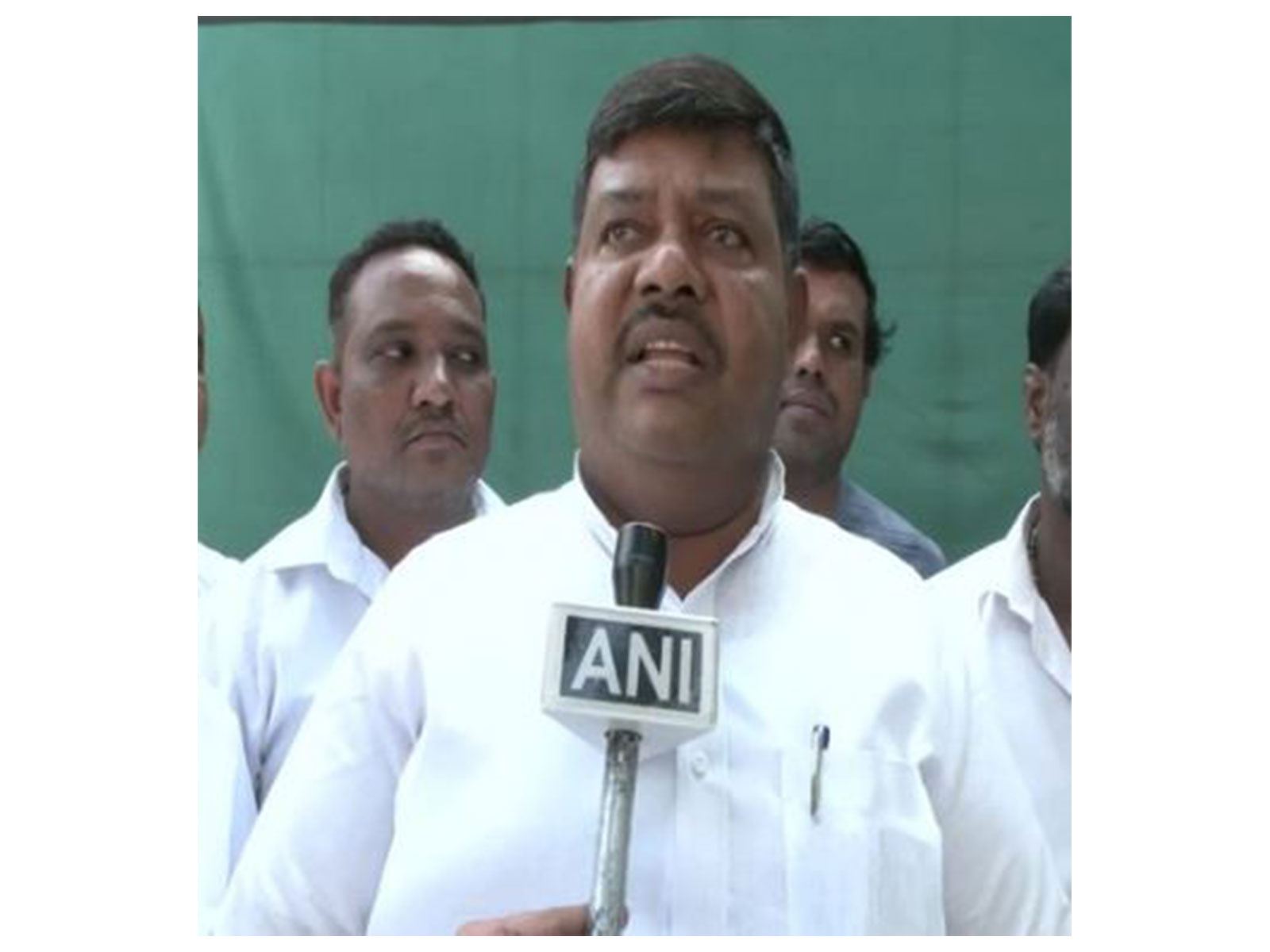 KPCC General Secretary S Manohar (File Photo/ANI) KPCC General Secretary S Manohar (File Photo/ANI)