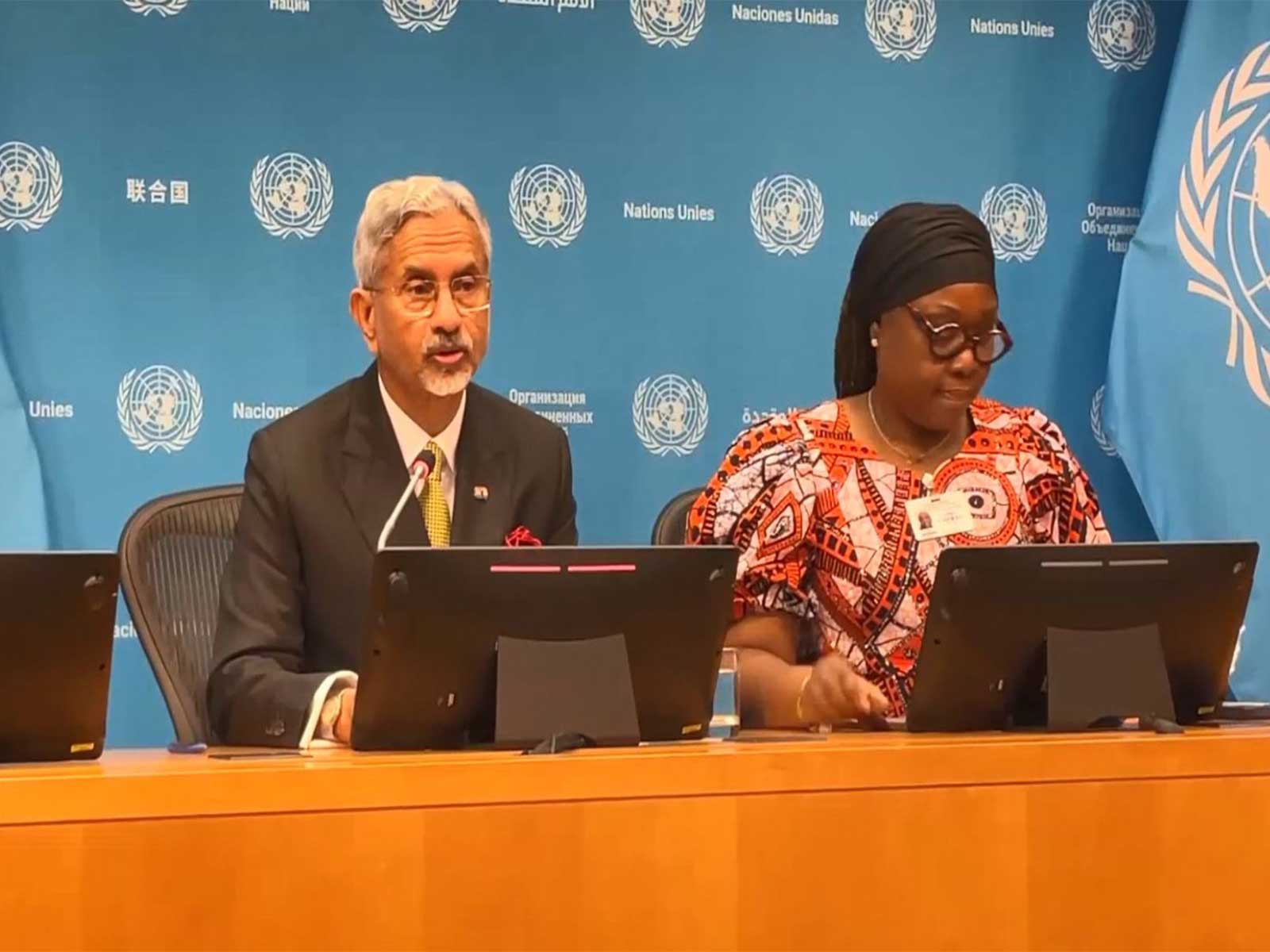 EAM S Jaishankar with Sara Beysolow Nyanti, Minister for Foreign Affairs of the Republic of Liberia. (Photo: ANI)