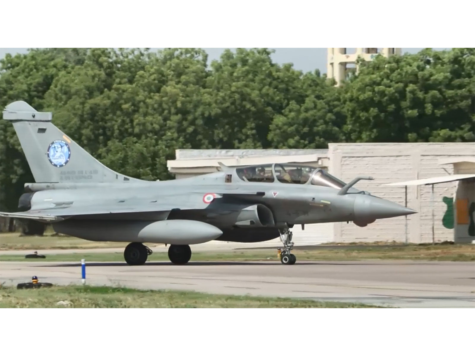 French aircraft Rafale jet arrives for Tarang Shakti Exercise (Photo/ANI) French aircraft Rafale jet arrives for Tarang Shakti Exercise (Photo/ANI)