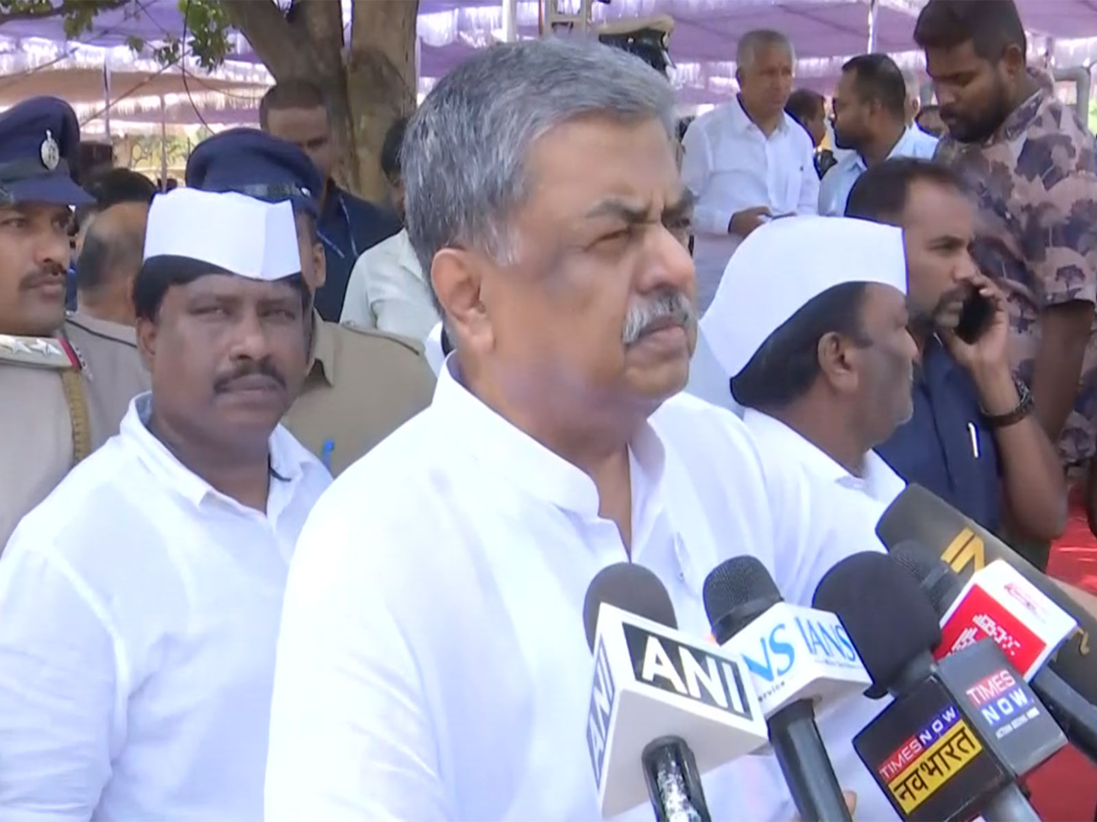 KPCC President BK Hariprasad (Photo/ANI) KPCC President BK Hariprasad (Photo/ANI)
