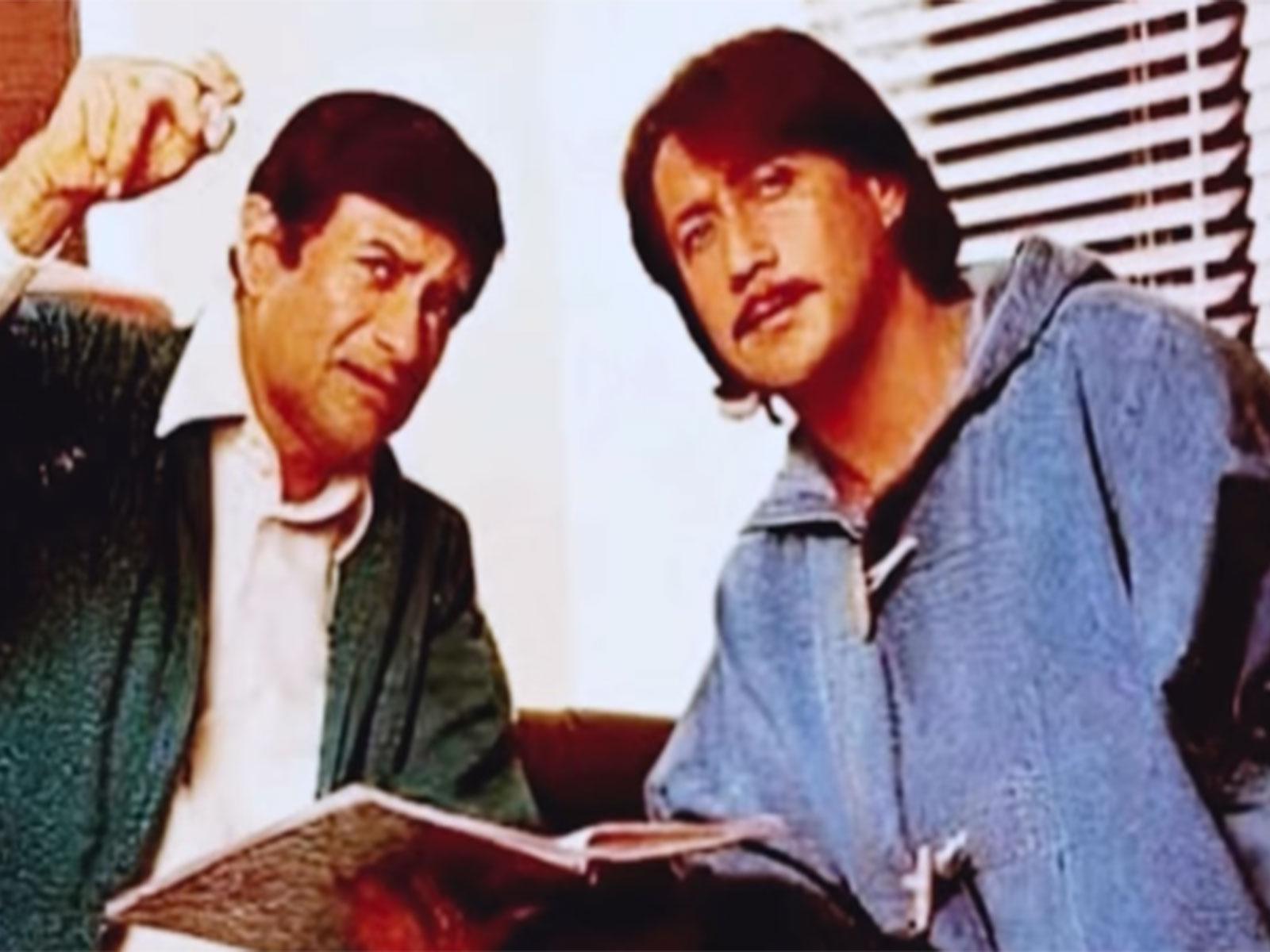 Jackie Shroff and Dev Anand (Photo/instagram/@apnabhidu)