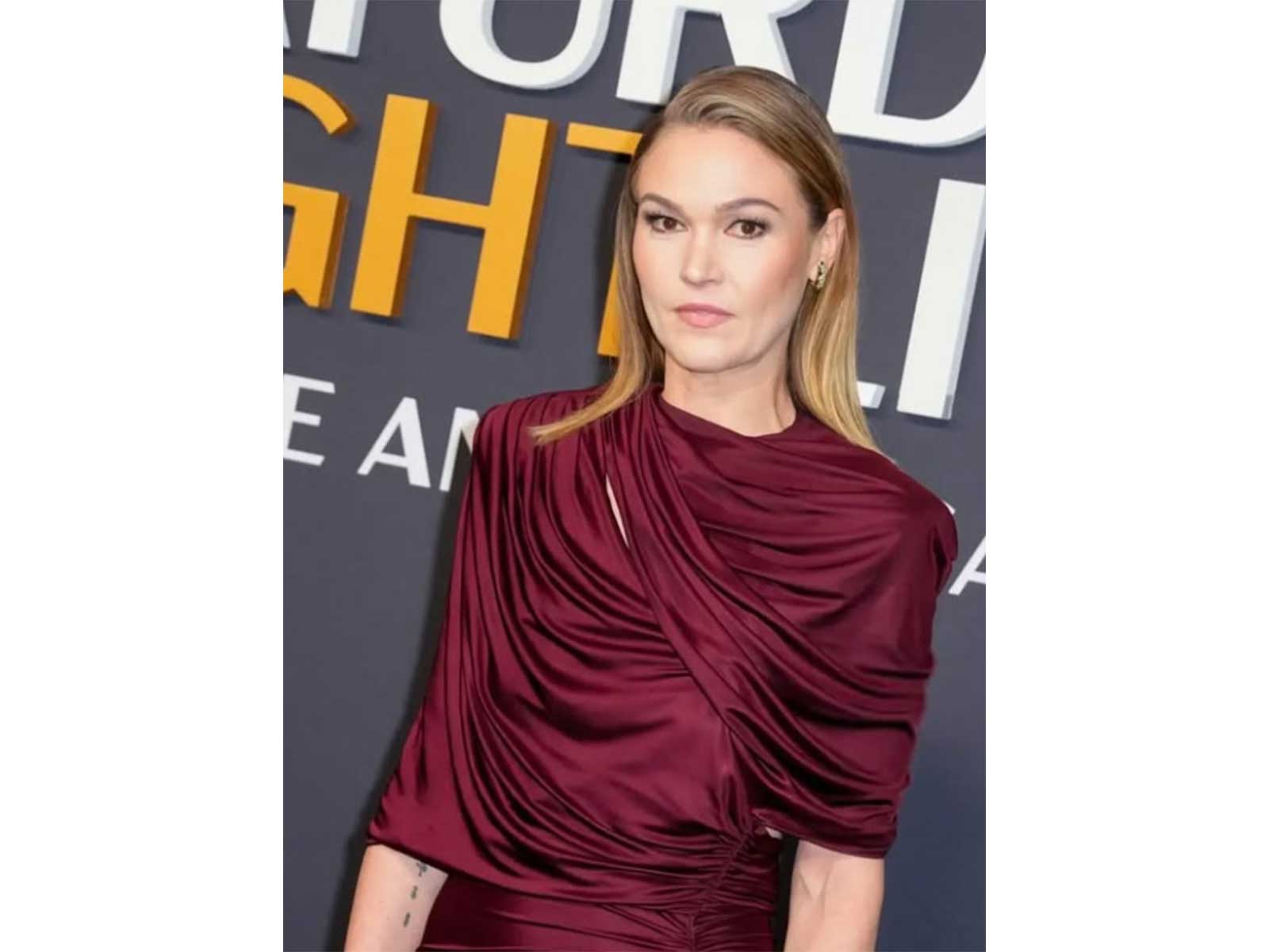 Julia Stiles (Photo/Instagram/ @missjuliastiles) Julia Stiles (Photo/Instagram/ @missjuliastiles)