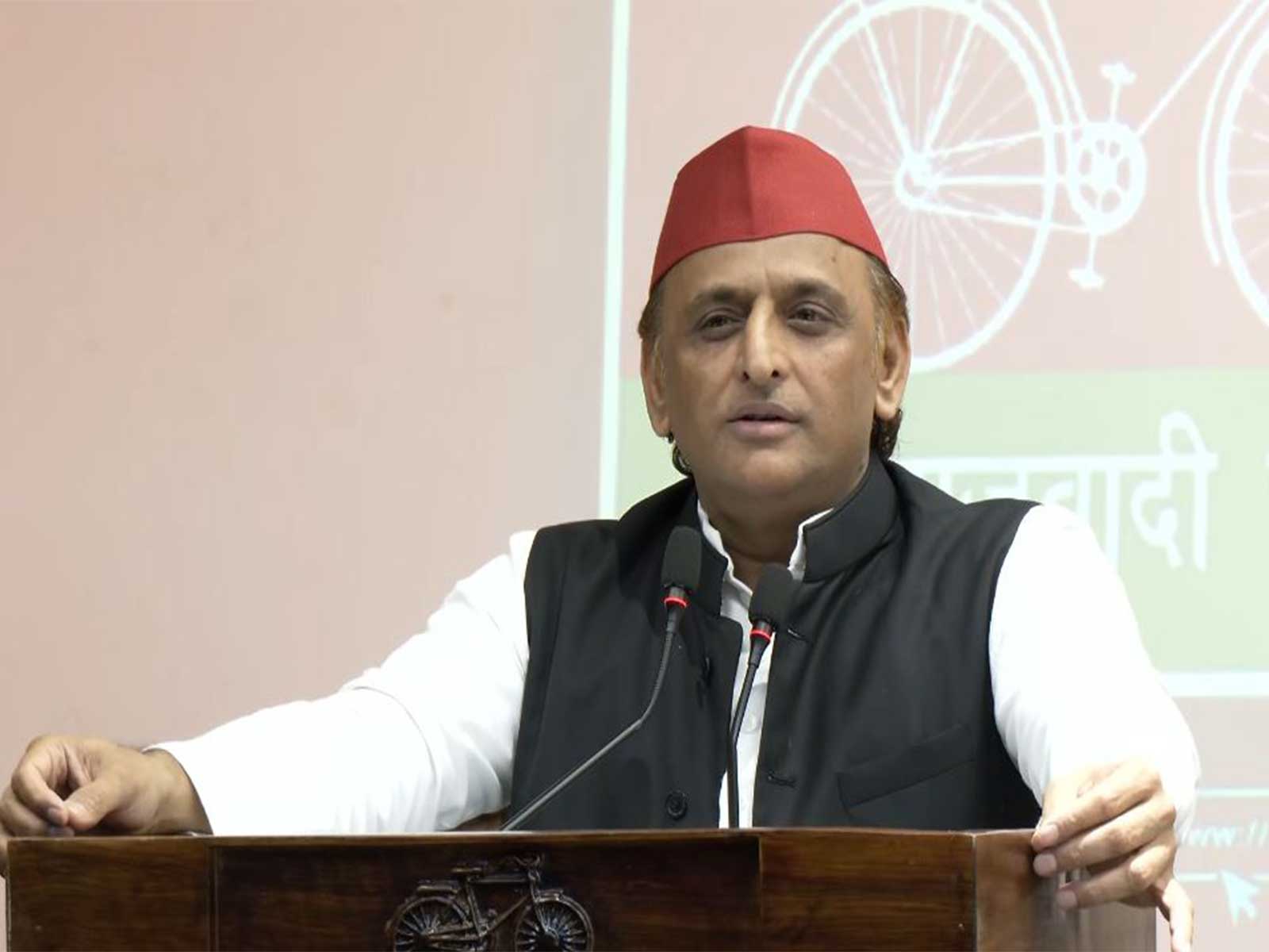 Samajwadi Party chief Akhilesh Yadav (Photo/ANI) Samajwadi Party chief Akhilesh Yadav (Photo/ANI)