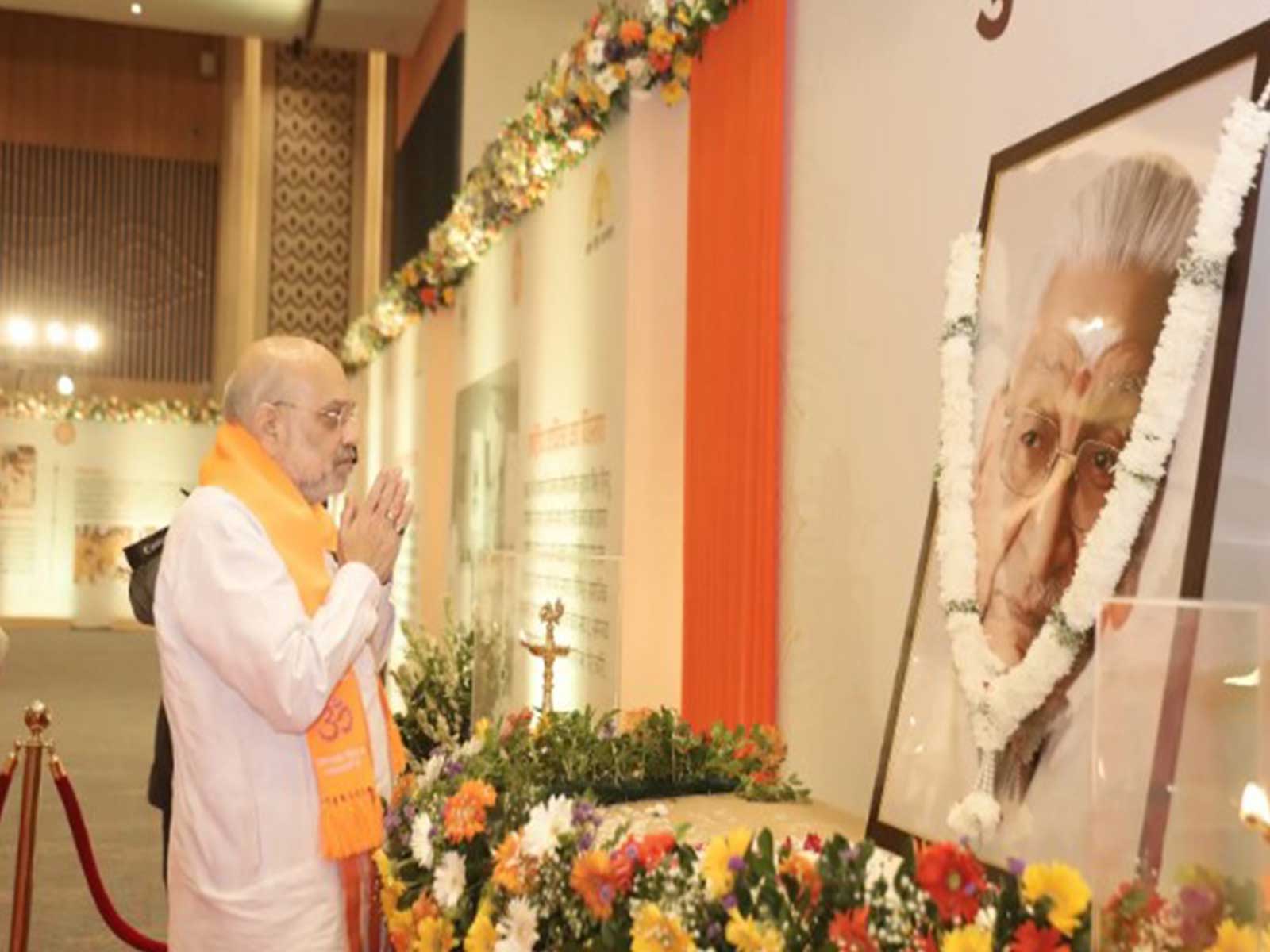 Union Home Minister Amit Shah pays tribute to former VHP leader Ashok Singhal (Photo/VHP) Union Home Minister Amit Shah pays tribute to former VHP leader Ashok Singhal (Photo/VHP)
