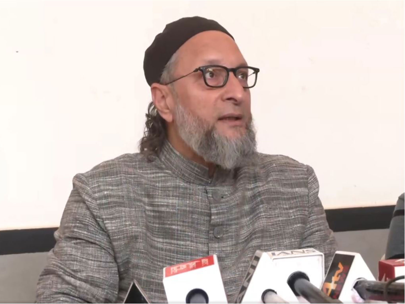AIMIM chief Asaduddin Owaisi (Photo/ANI) AIMIM chief Asaduddin Owaisi (Photo/ANI)