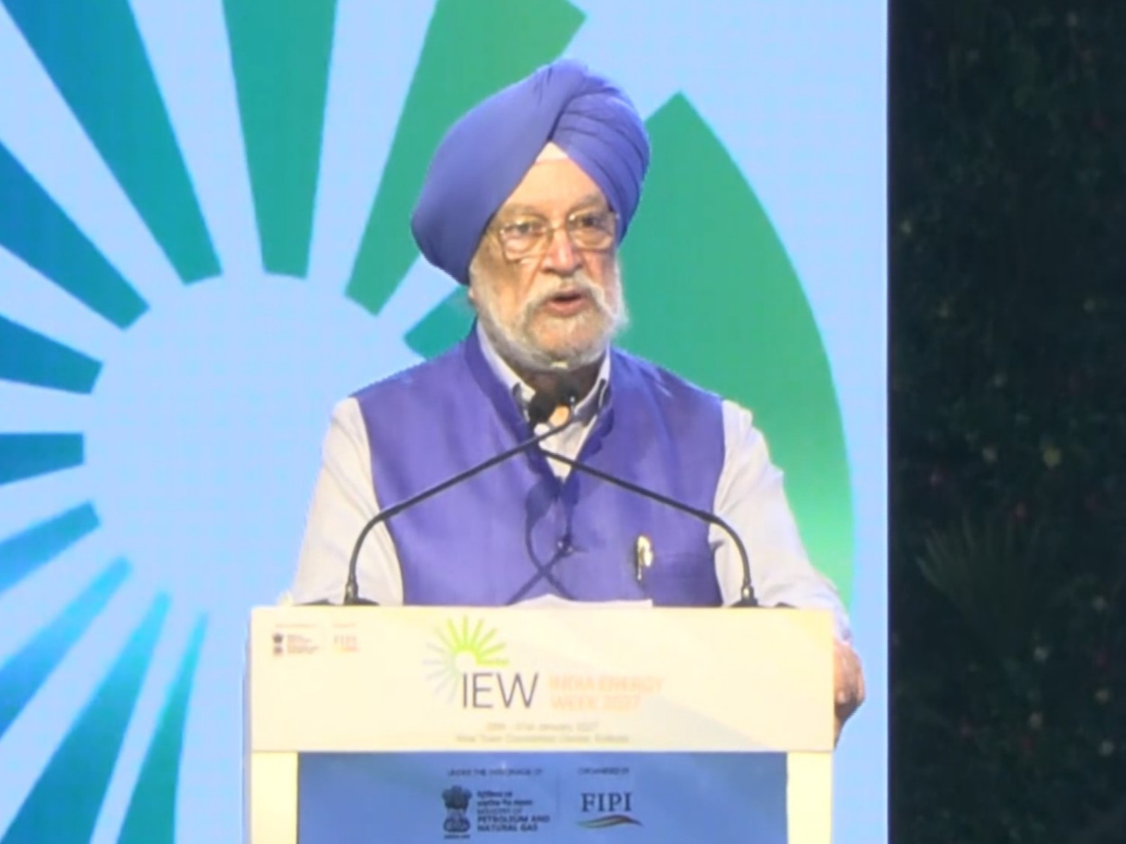 Union Minister of Petroleum and Natural Gas Hardeep Singh Puri (Photo/ANI)