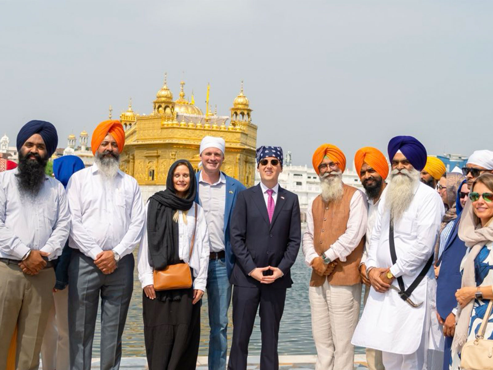 US Ambassador Sergio Gor during visit to the Golden Temple in Amritsar (Photo/X@USAmbIndia) US Ambassador Sergio Gor during visit to the Golden Temple in Amritsar (Photo/X@USAmbIndia)