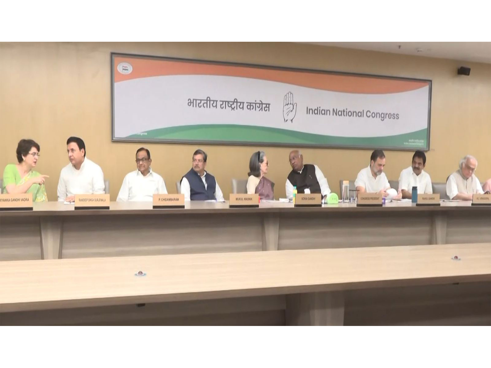 CWC meet in Delhi gets underway (Photo/ANI) CWC meet in Delhi gets underway (Photo/ANI)