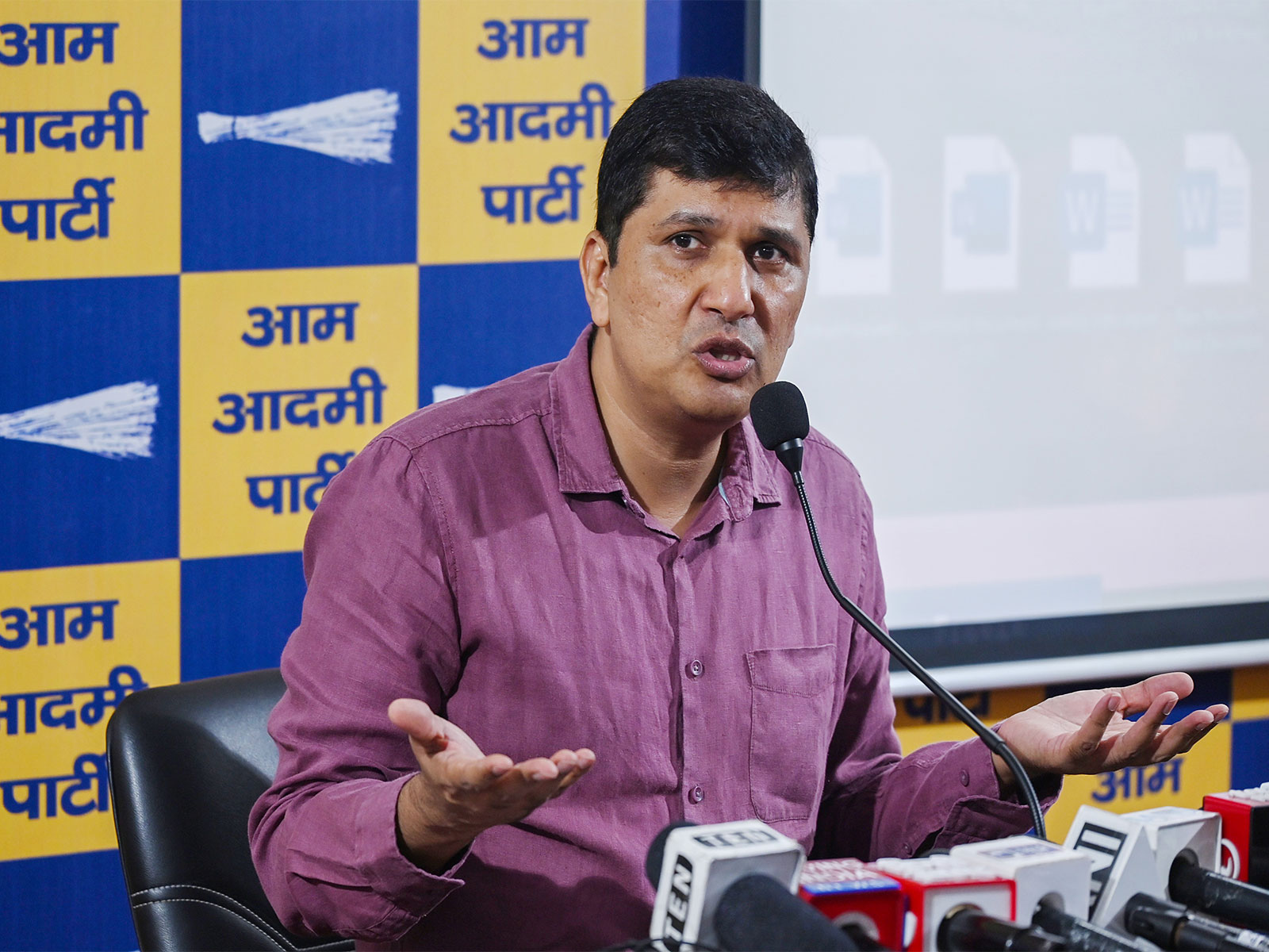 Aam Aadmi Party (AAP) Delhi President Saurabh Bhardwaj (File Photo/ANI) Aam Aadmi Party (AAP) Delhi President Saurabh Bhardwaj (File Photo/ANI)