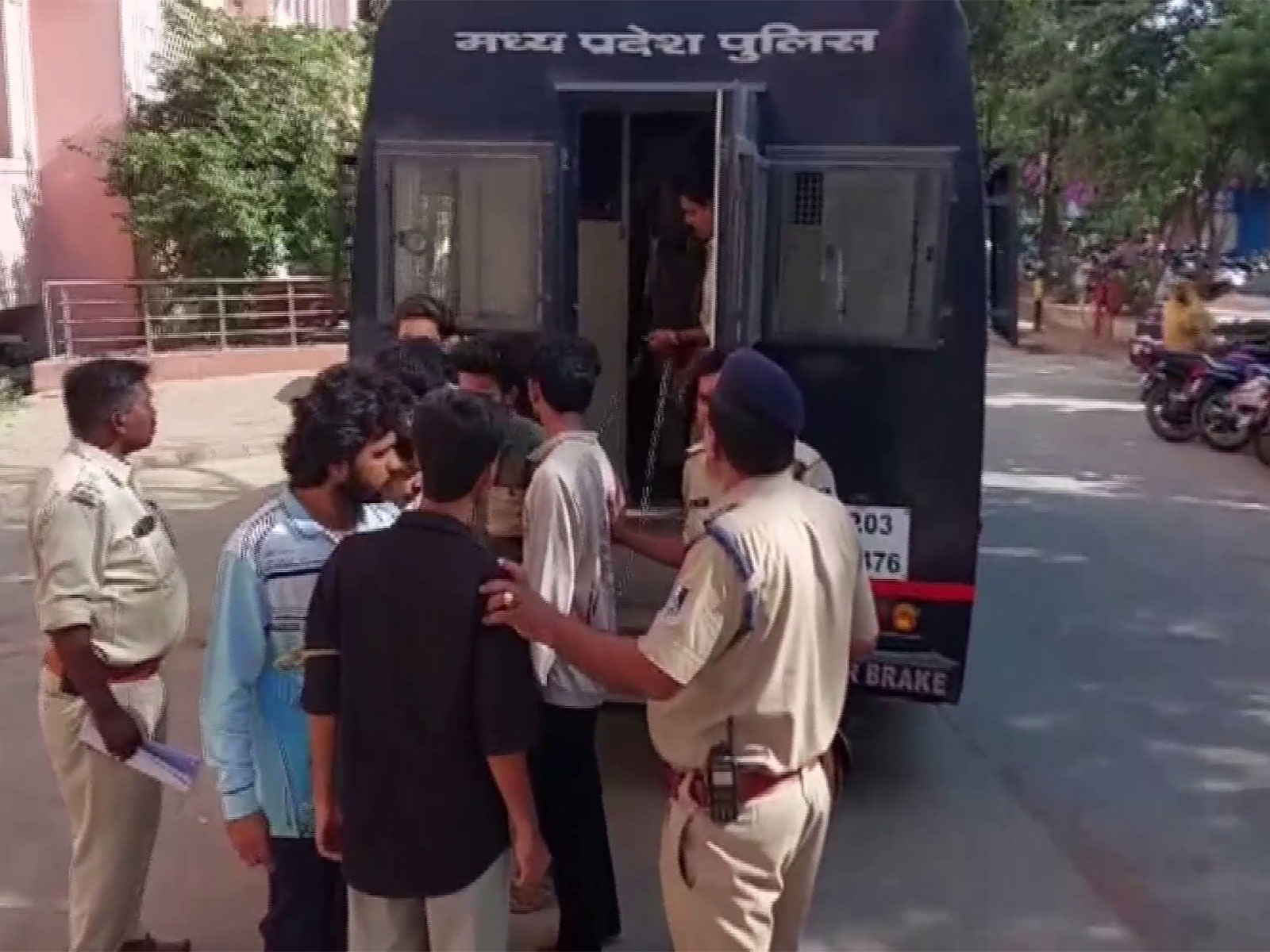 9 Accused in Ujjain Shahi Masjid clashes brought to district hospital in Ujjain (Photo/ANI)