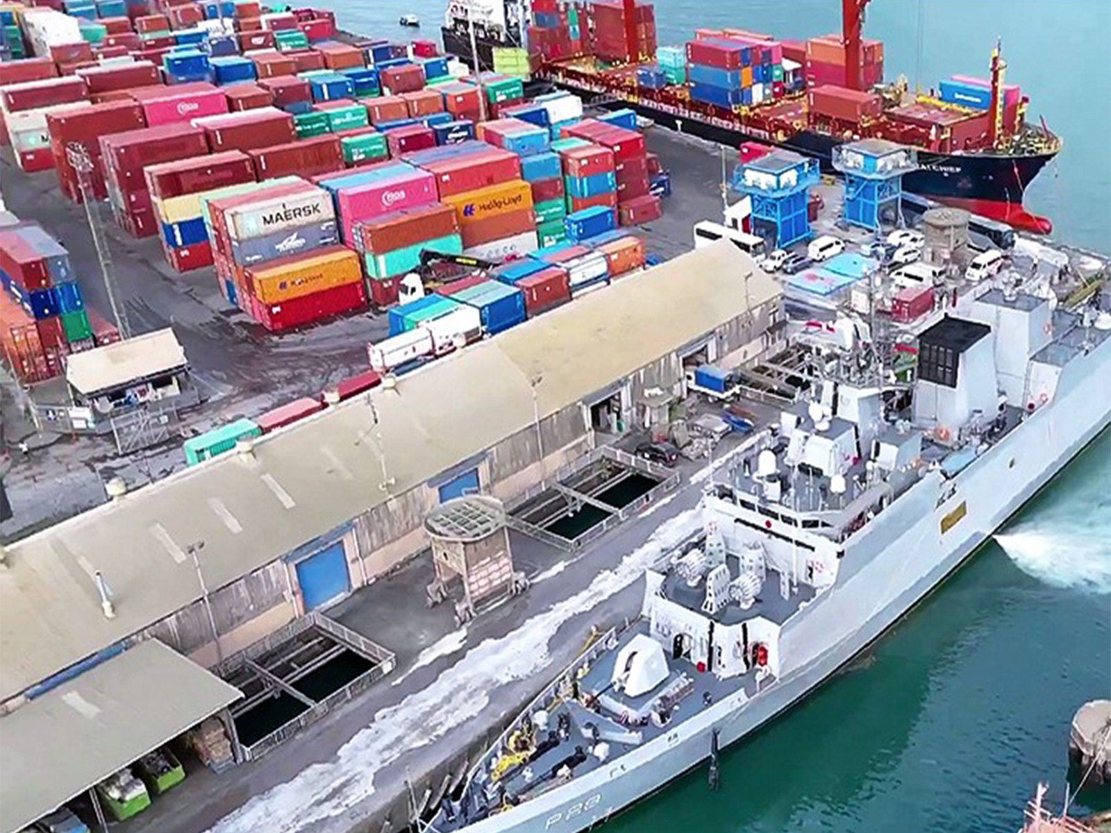 US goods trade deficit sees sharp increase in August