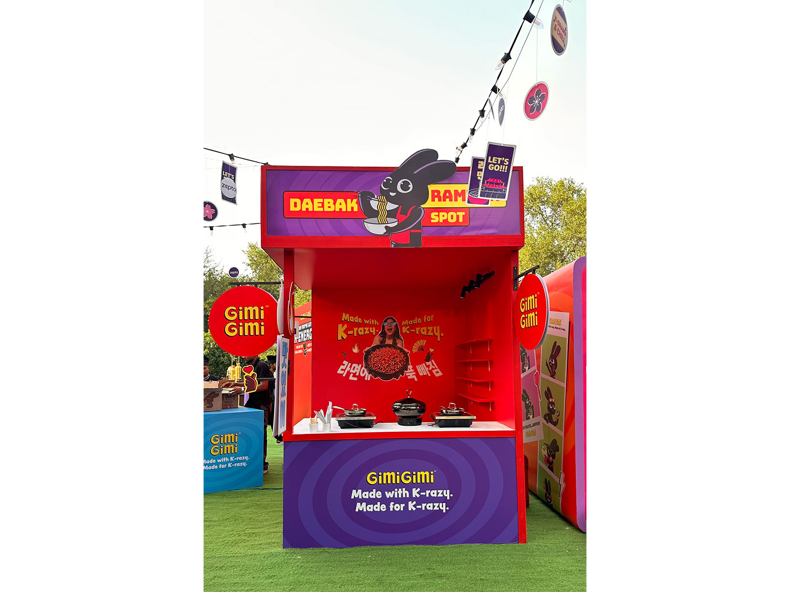 Gimi Gimi brings Korean food and K-culture to Delhiโs Seoul Street with an immersive experience featuring K-ramyun, interactive games and engaging brand experiences. Gimi Gimi brings Korean food and K-culture to Delhiโs Seoul Street with an immersive experience featuring K-ramyun, interactive games and engaging brand experiences.