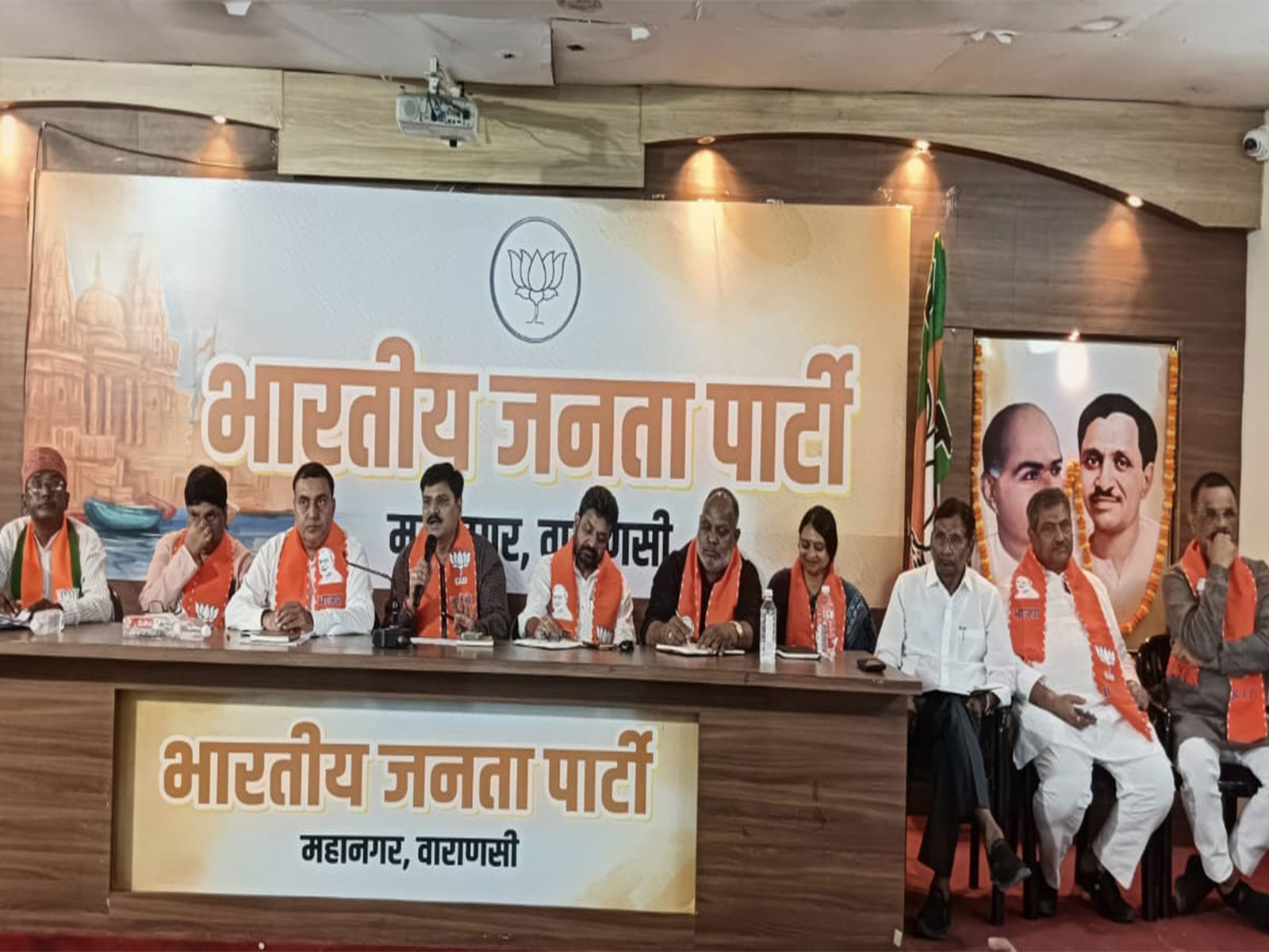Management meeting with BJP leaders ahead of Seva Sankalp Abhiyan Bike Yatra conclusion (Photo/Source BJP Media Varanasi) Management meeting with BJP leaders ahead of Seva Sankalp Abhiyan Bike Yatra conclusion (Photo/Source BJP Media Varanasi)