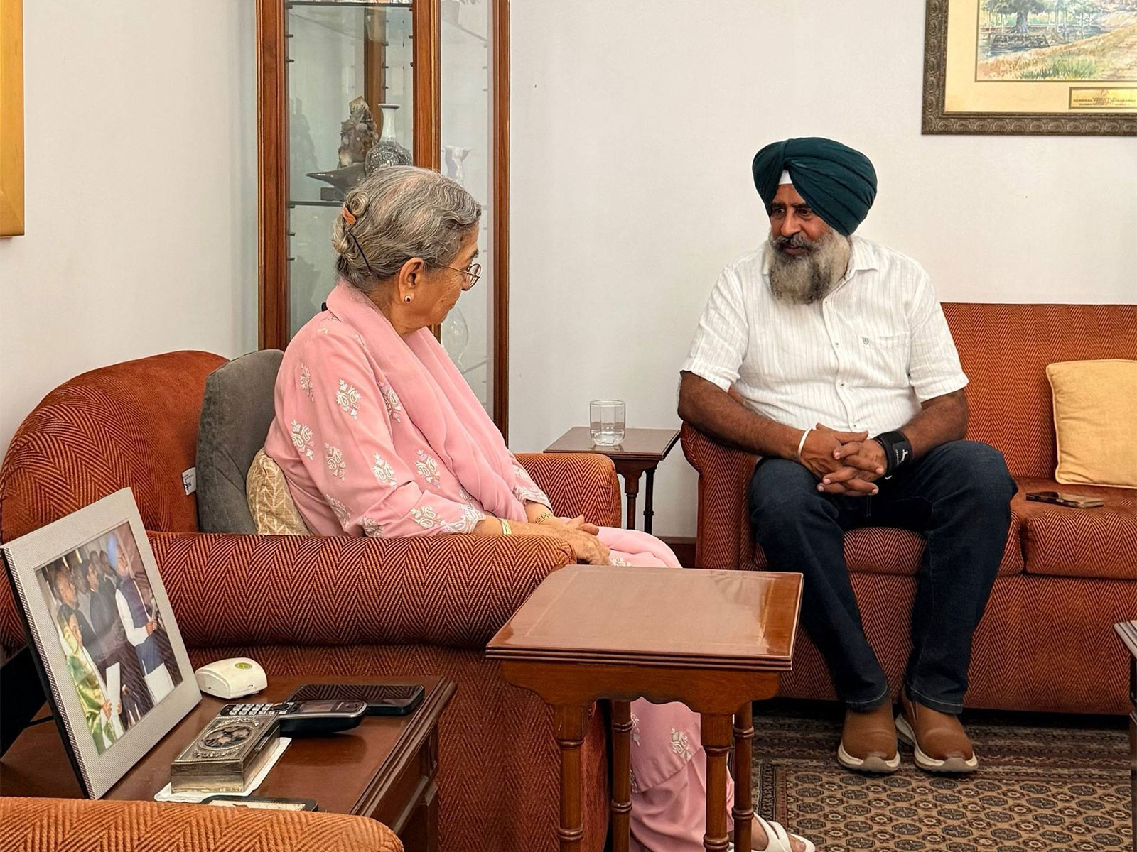Punjab Congress chief Pargat Singh met the wife of former PM Manmohan Singh (Photo/@PargatSOfficial) Punjab Congress chief Pargat Singh met the wife of former PM Manmohan Singh (Photo/@PargatSOfficial)