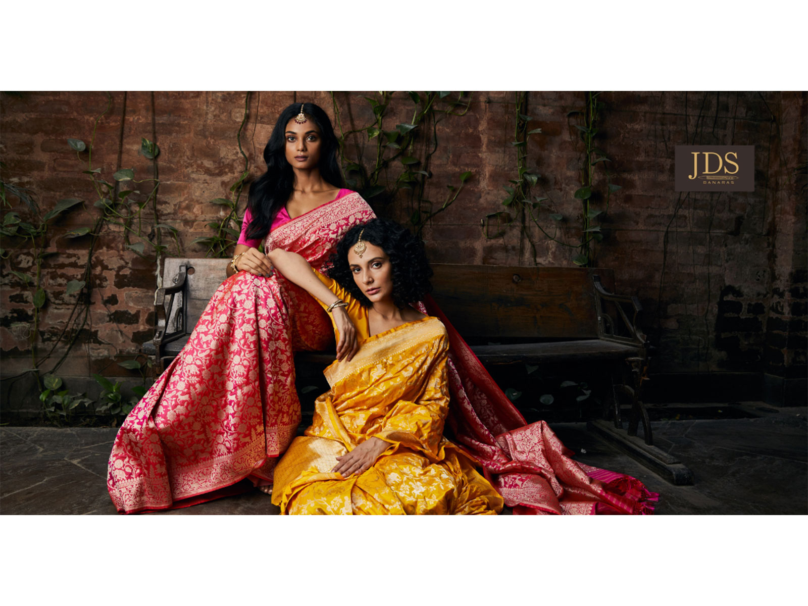 JDS Banaras Continues the Tradition of Banarasi Weaving