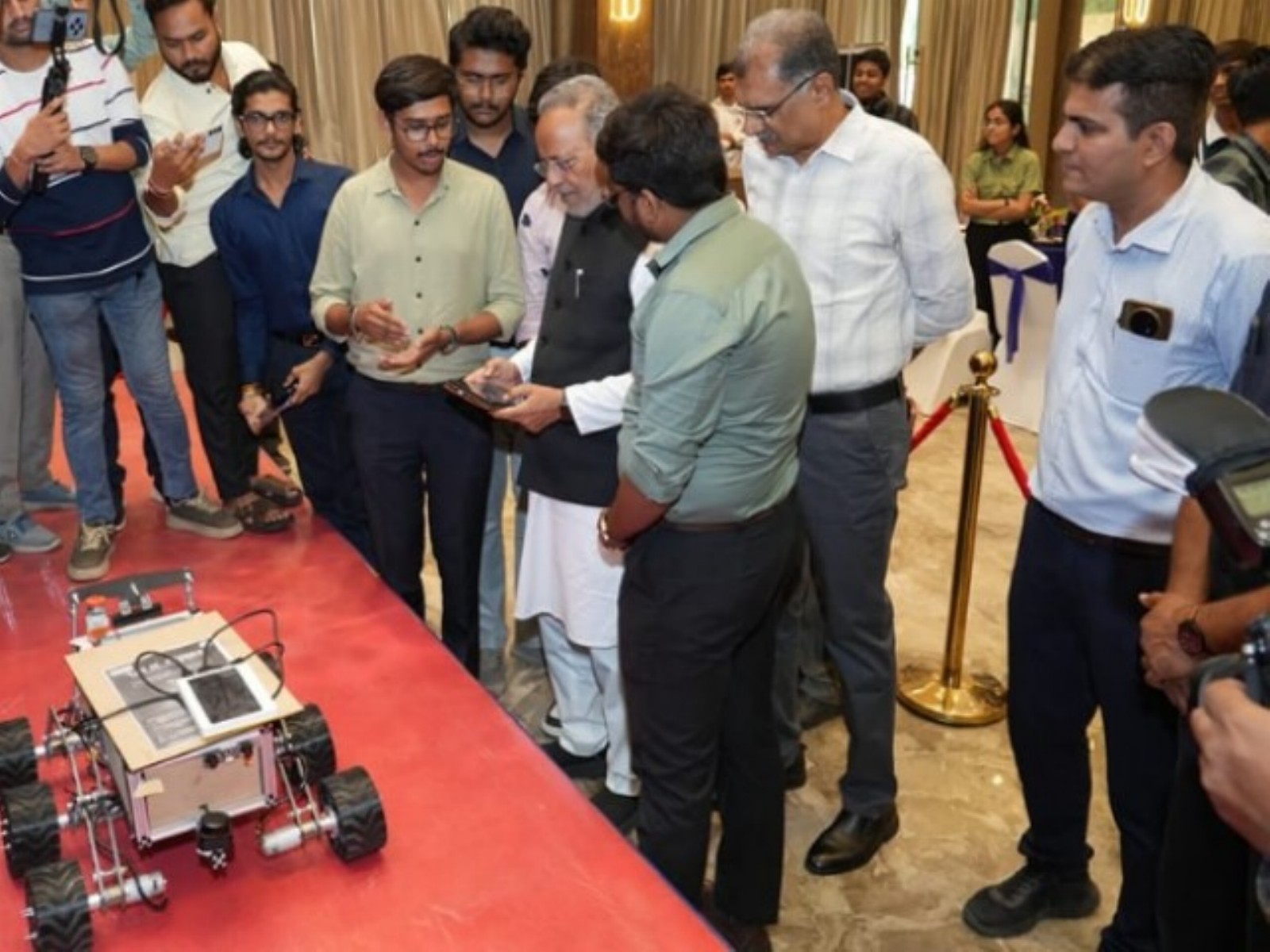 Gujarat Minister Arjun Modhwadia (Photo/Gujarat CMO) Gujarat Minister Arjun Modhwadia (Photo/Gujarat CMO)