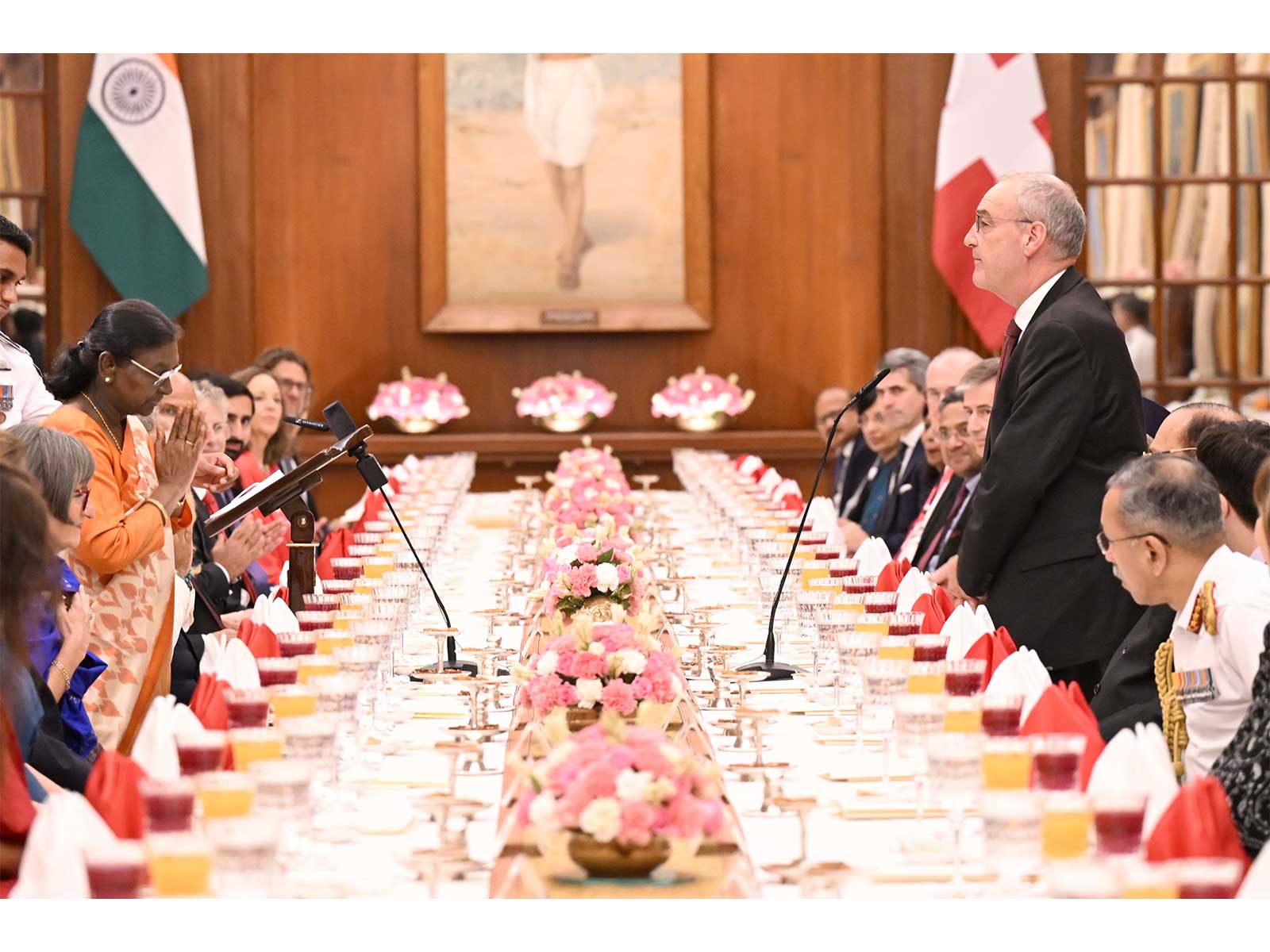 President Droupadi Murmu received President Guy Parmelin of the Swiss Confederation at Rashtrapati Bhavan and hosted a banquet in his honour (Photo/X@rashtrapatibhvn) President Droupadi Murmu received President Guy Parmelin of the Swiss Confederation at Rashtrapati Bhavan and hosted a banquet in his honour (Photo/X@rashtrapatibhvn)