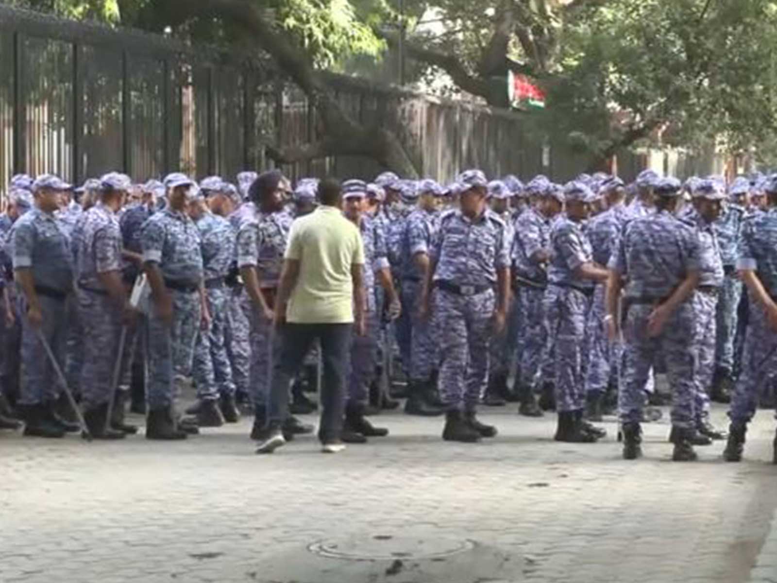 Security has been ramped up around Vijay Chowk (Photo/ANI)