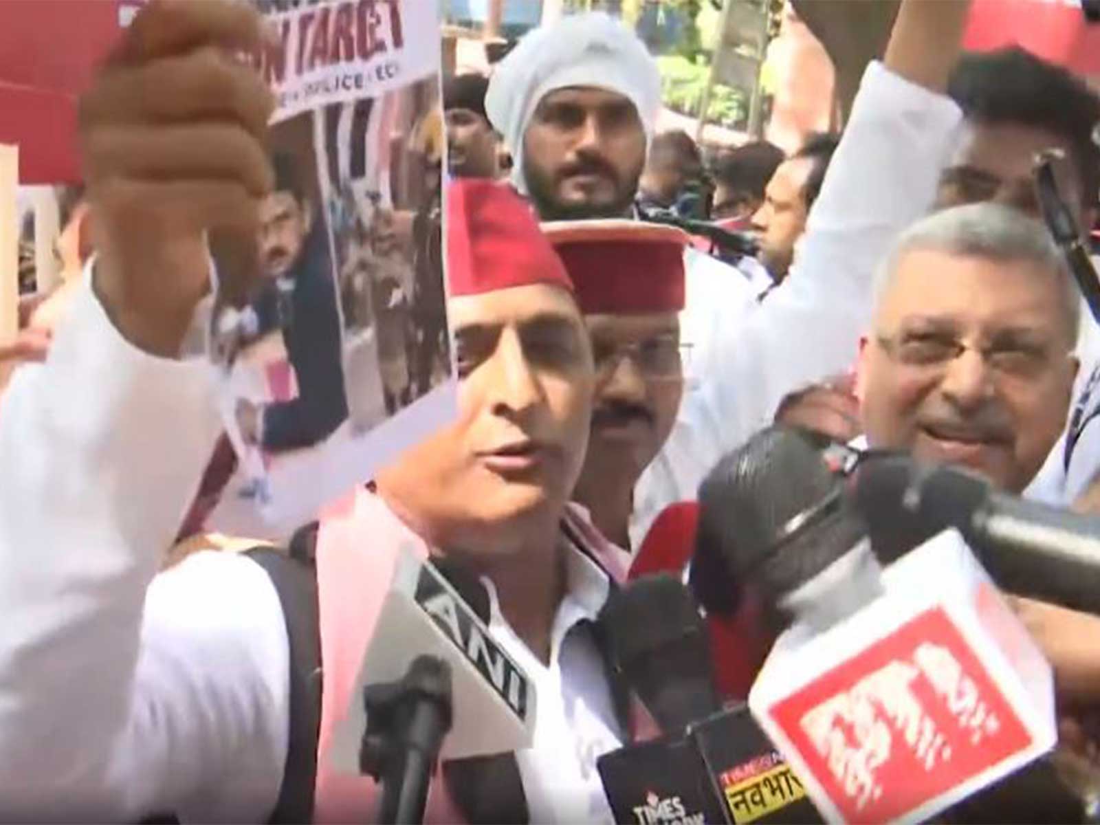 Samajwadi Party (SP) chief Akhilesh Yadav (Photo/ANI)
