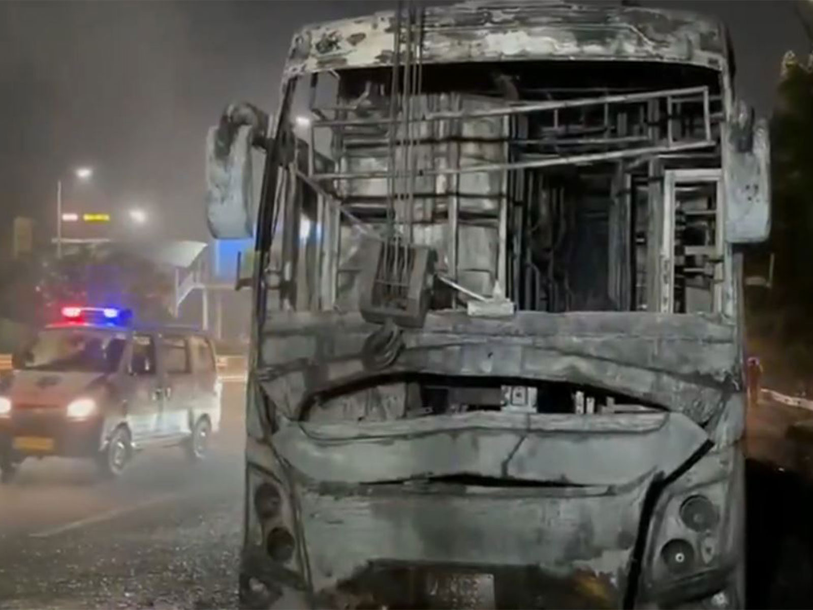 Visual of the bus (Photo/Noida Police) Visual of the bus (Photo/Noida Police)