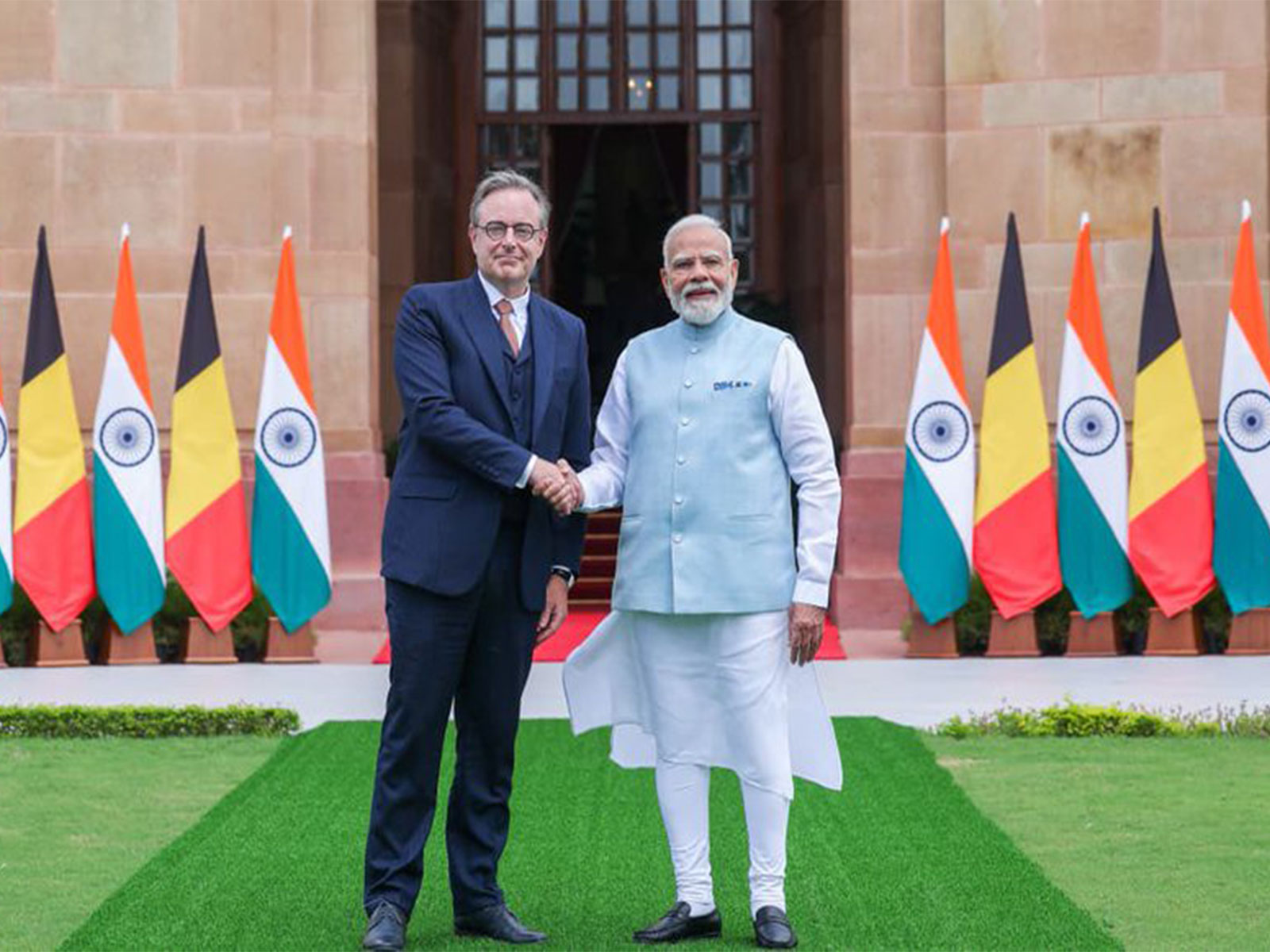 Prime Minister Narendra Modi shakes hands with Belgian Prime Minister Bart De Wever during a meeting in New Delhi. (Photo: X/@Bart_DeWever) Prime Minister Narendra Modi shakes hands with Belgian Prime Minister Bart De Wever during a meeting in New Delhi. (Photo: X/@Bart_DeWever)